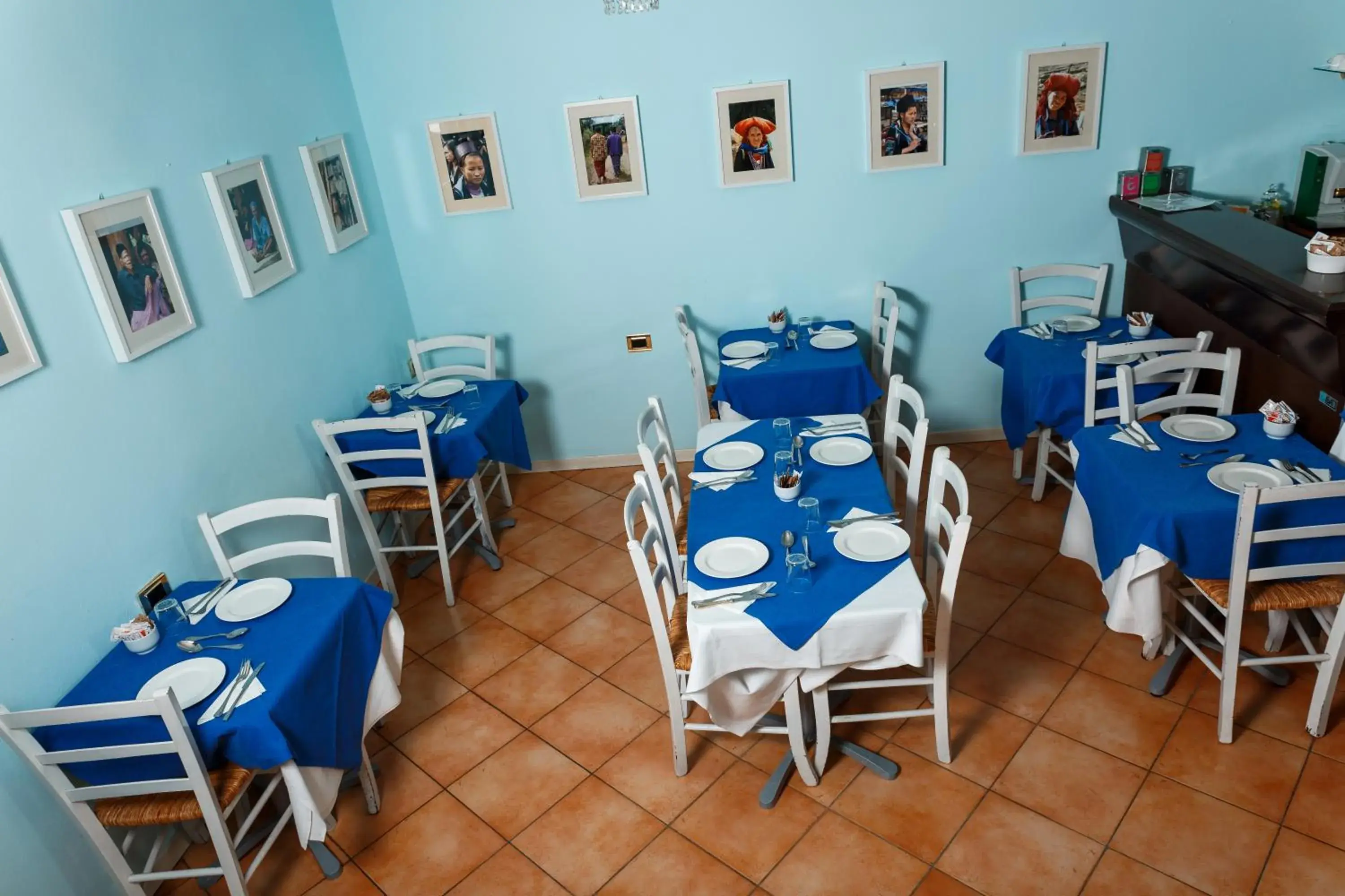 Area and facilities, Restaurant/Places to Eat in Albergo Orologio