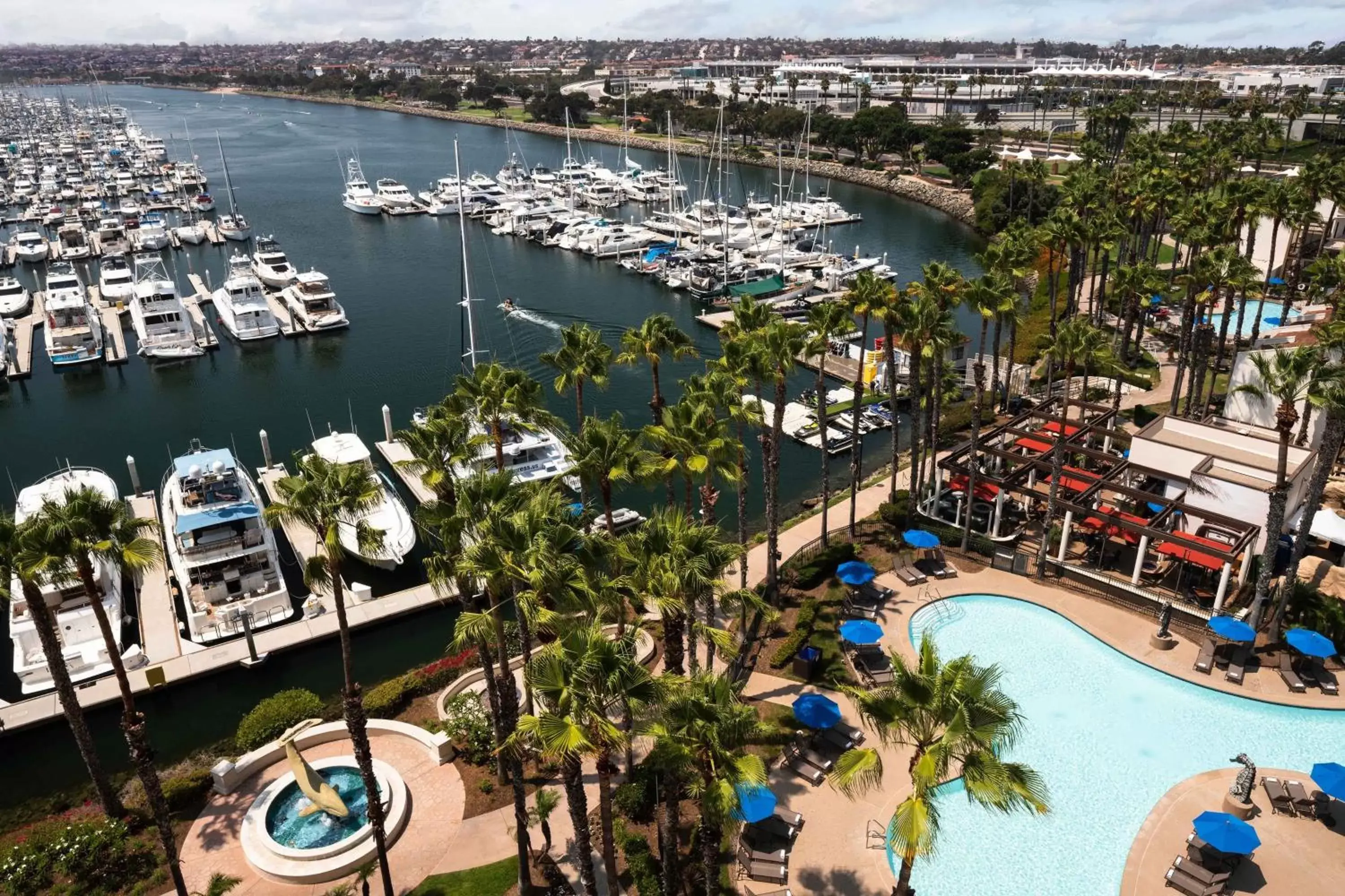 Swimming pool, Bird's-eye View in Sheraton San Diego Hotel & Marina