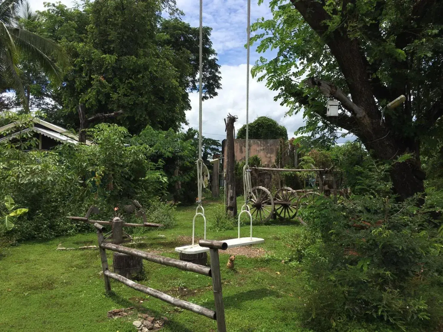 Garden in Scenic Riverside Resort