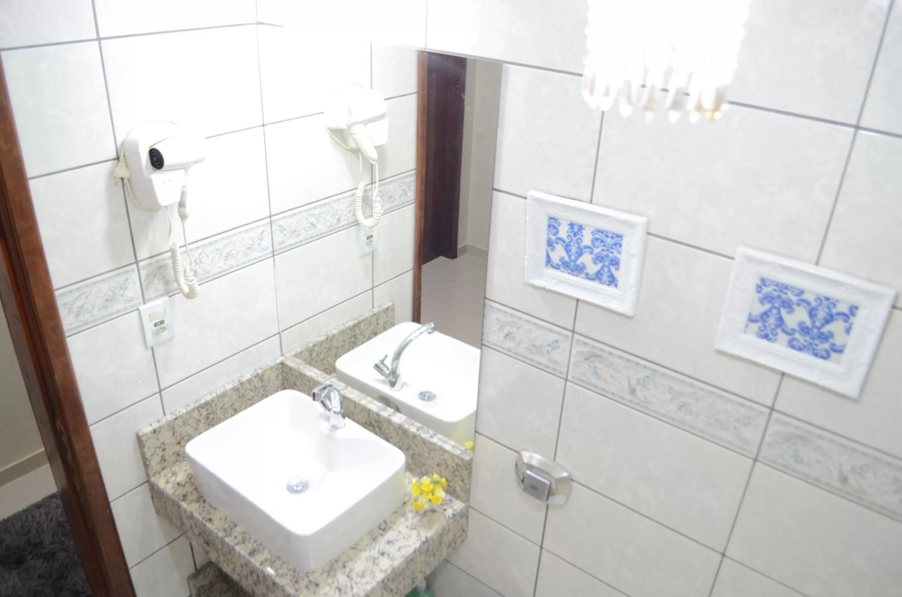 Property building, Bathroom in Foz Casa do Turista