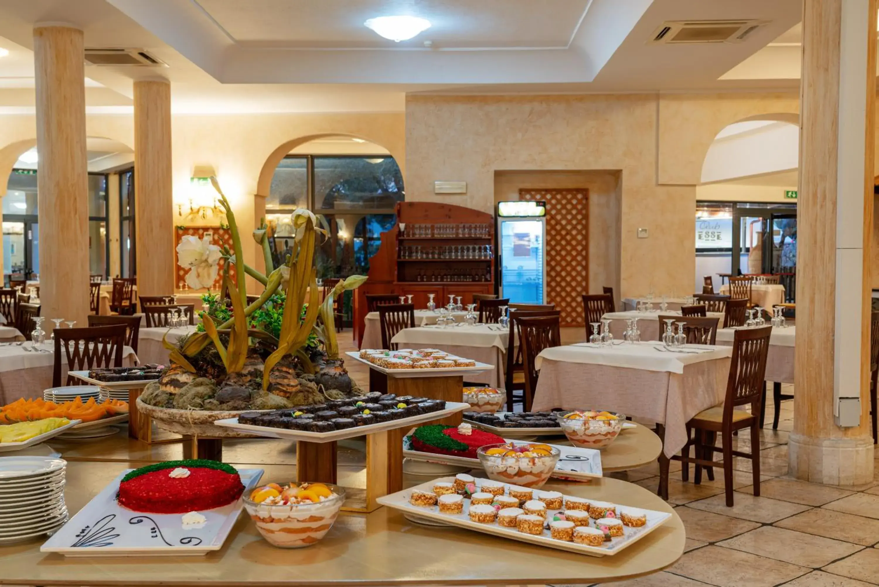 Restaurant/places to eat in Club Esse Palmasera Restaurant/places to eat in Club Esse Palmasera