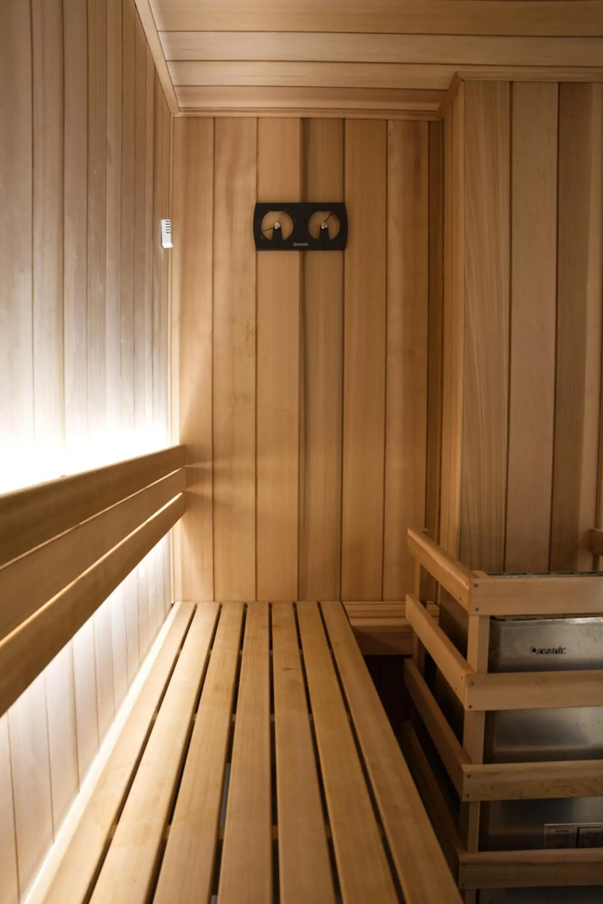 Sauna in Atypik Hotel