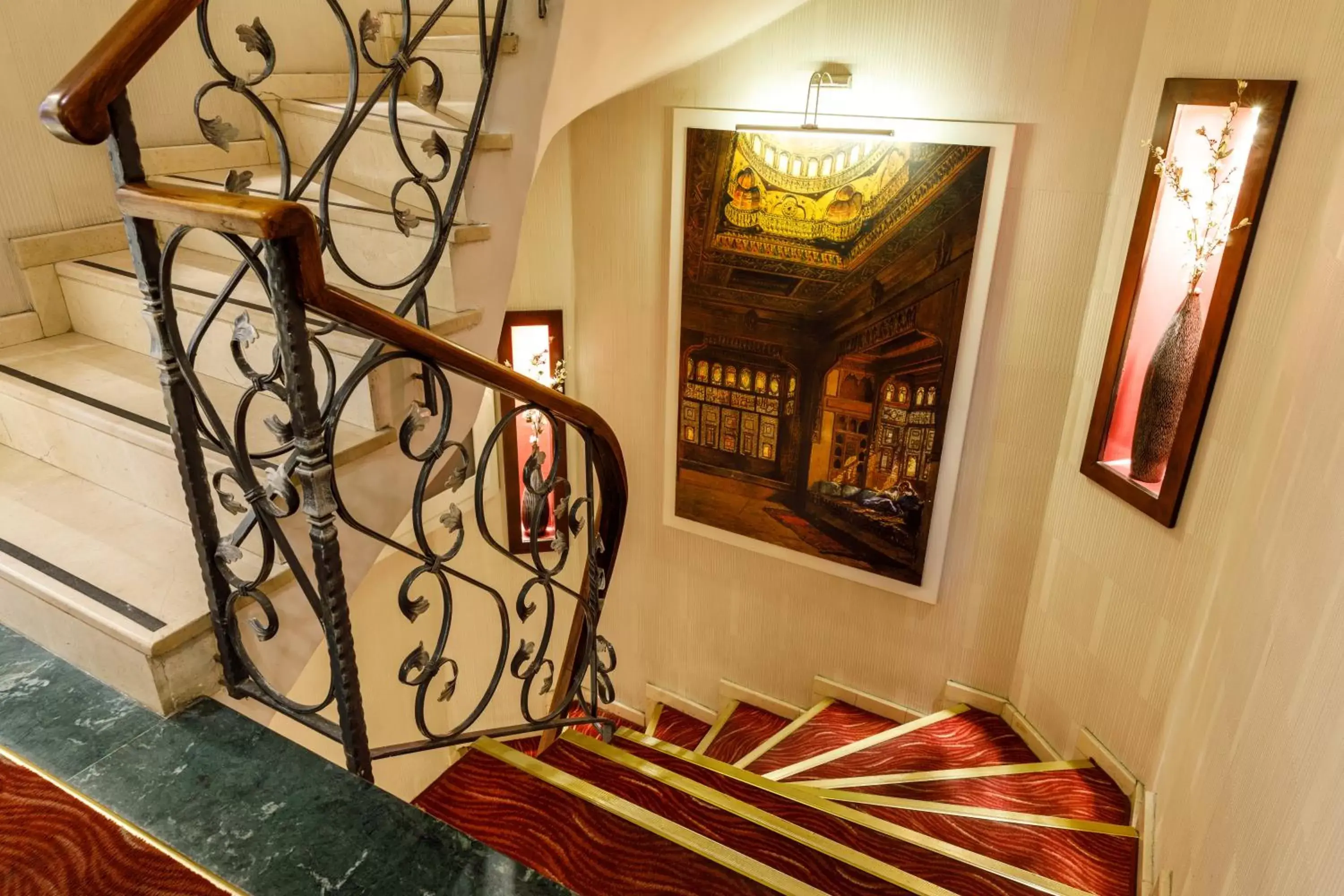 Floor plan in Hotel Amira Istanbul