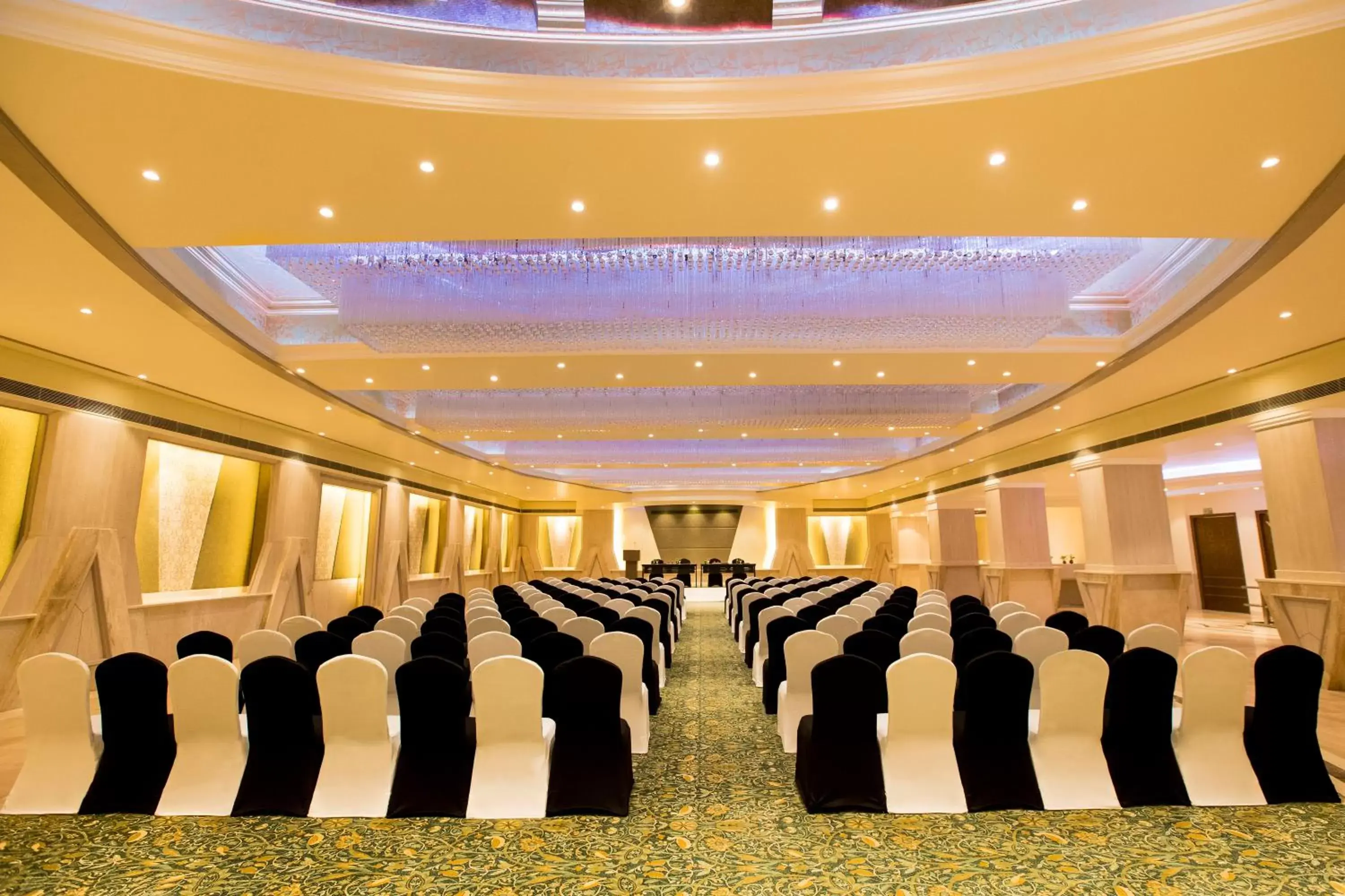 Banquet Facilities in The Suryaa Hotel New Delhi