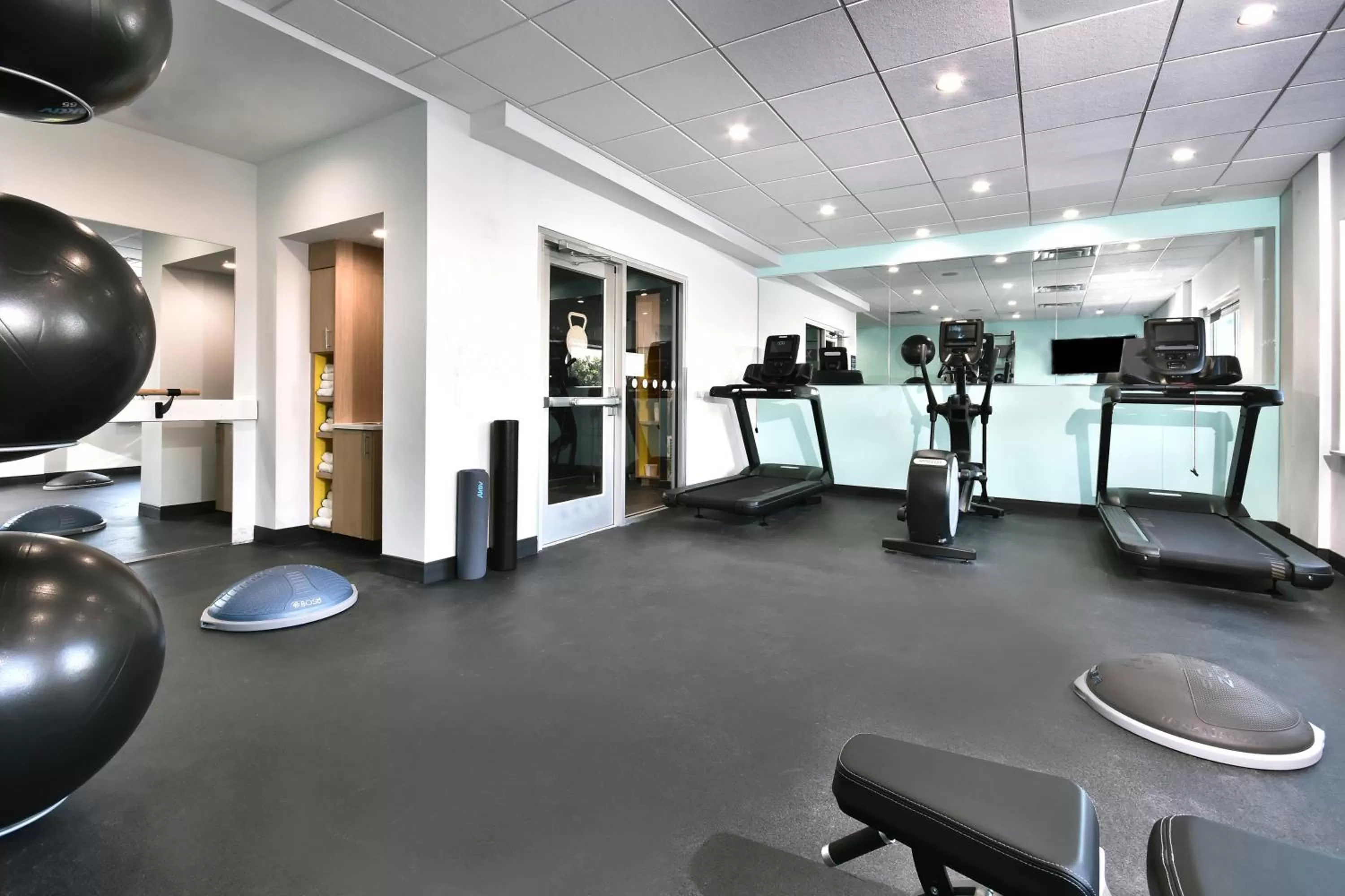 Fitness centre/facilities in Tru By Hilton Beckley, Wv