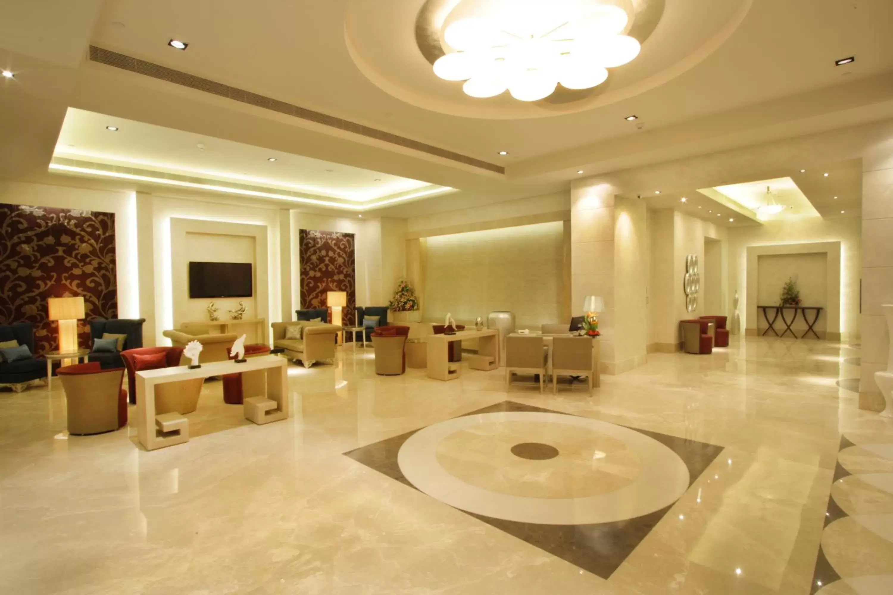 Lobby or reception in Radisson Hyderabad Hitec City