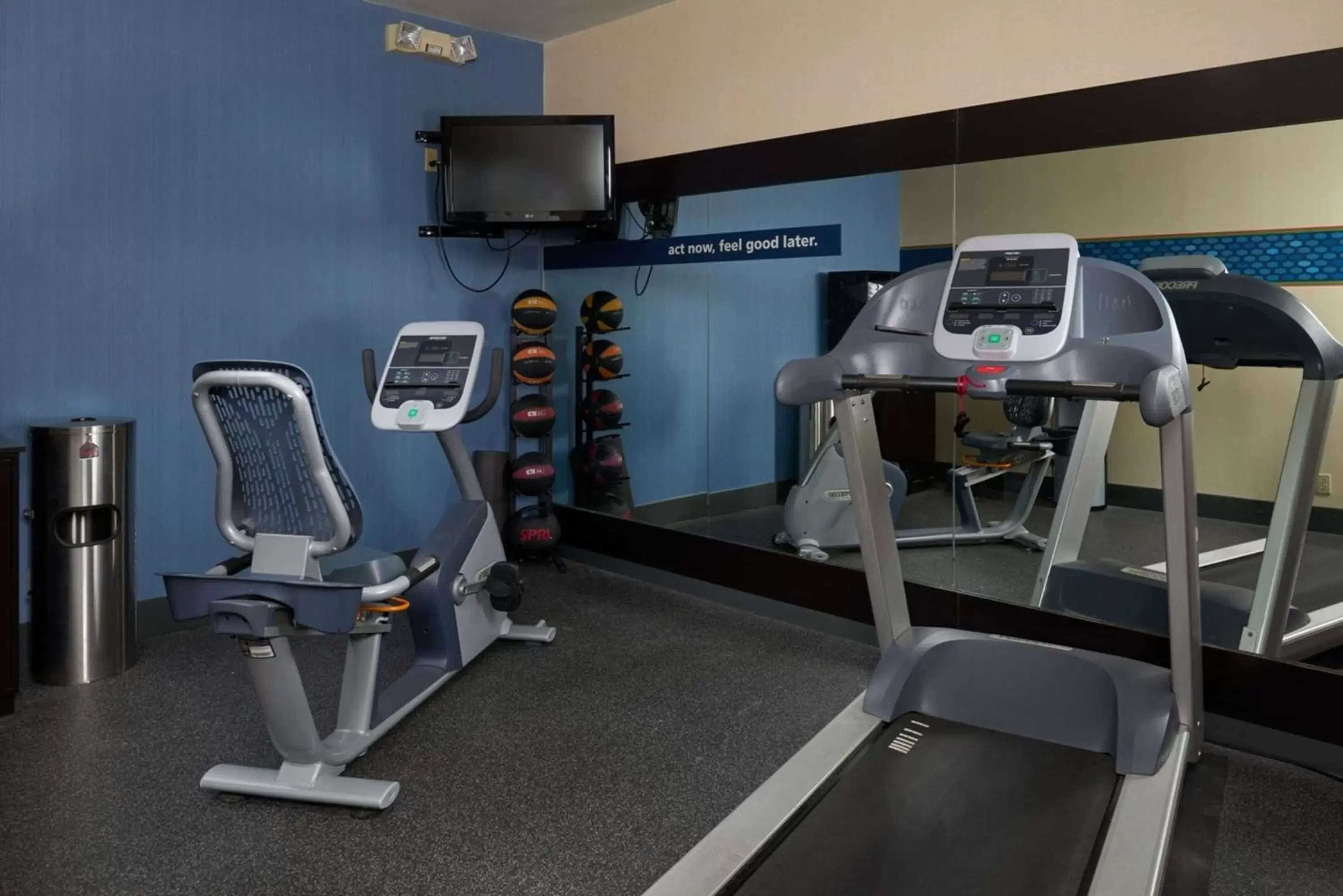 Fitness centre/facilities, Fitness Center/Facilities in Hampton Inn Shelbyville