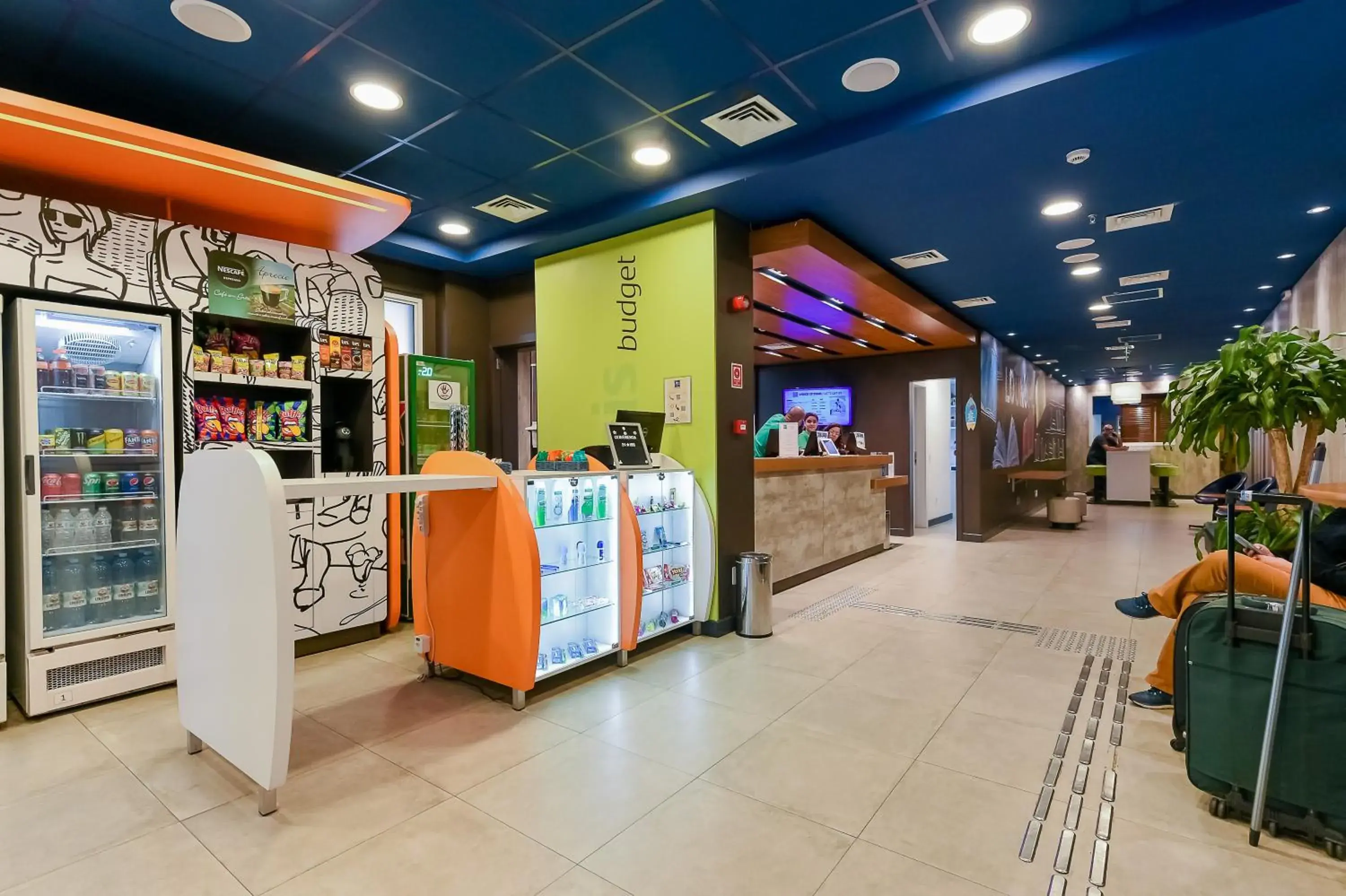 Restaurant/places to eat in Ibis Budget Santos Gonzaga