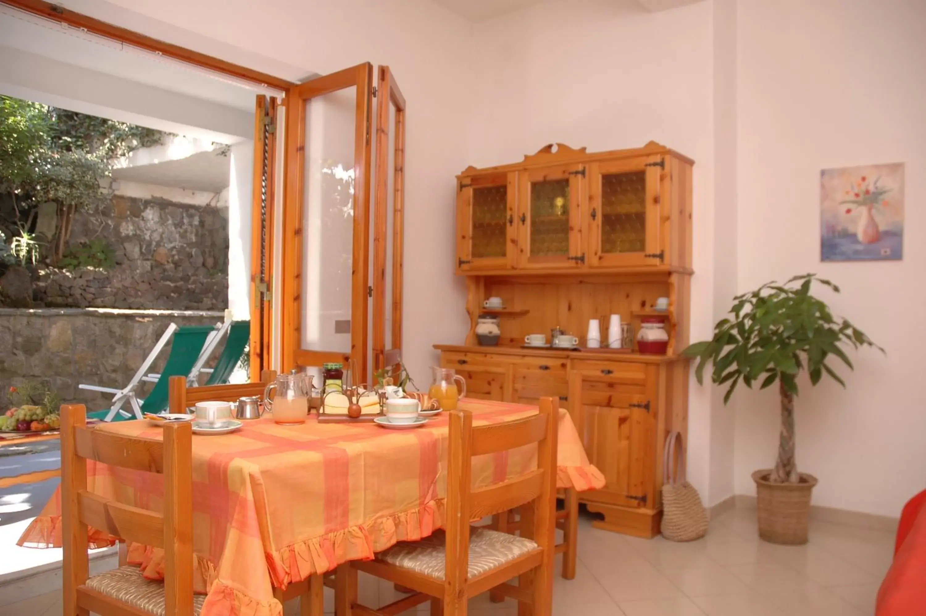 Living room, Dining Area in Residence Villa Tina