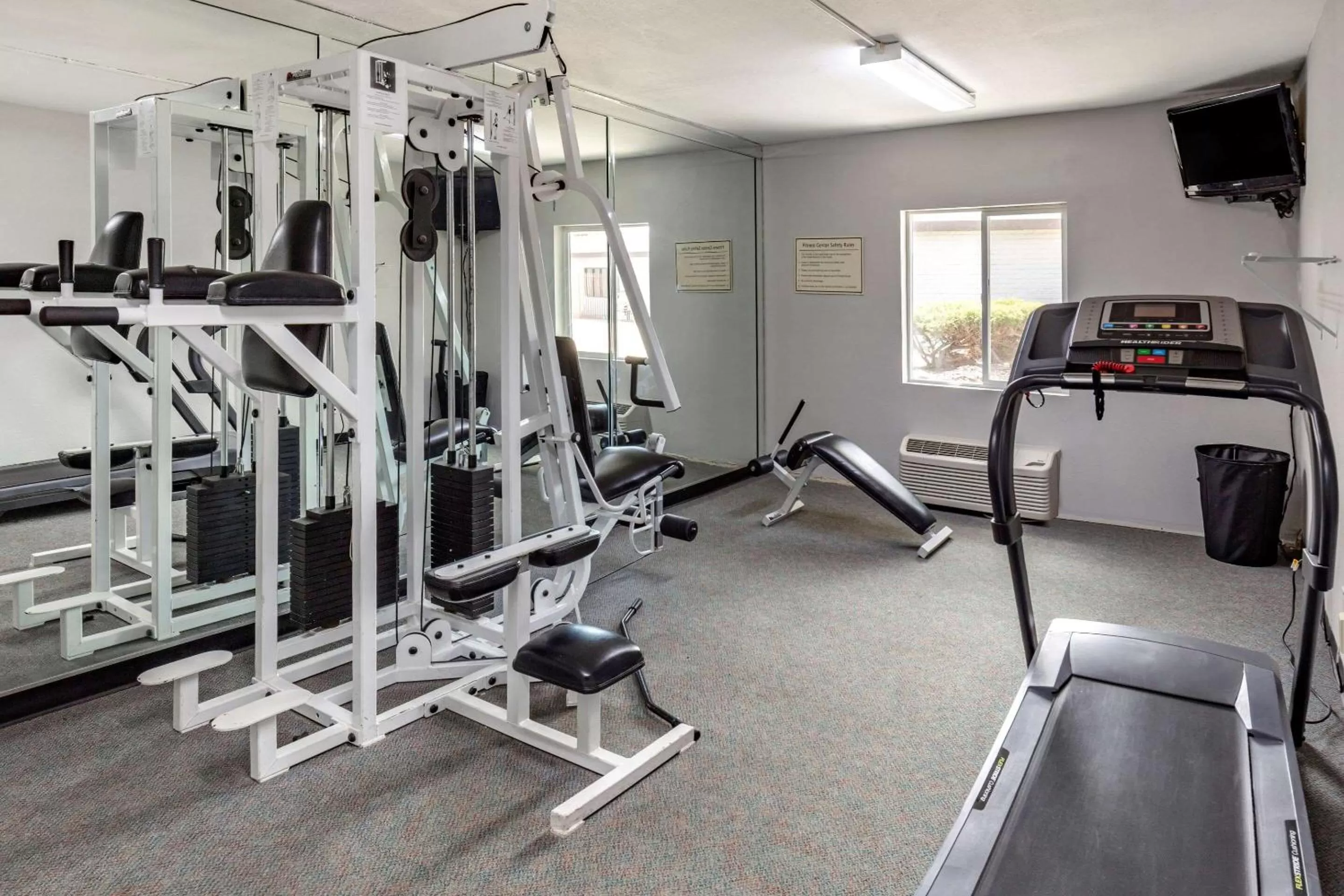 Fitness centre/facilities in Hotel Inn Santa Fe