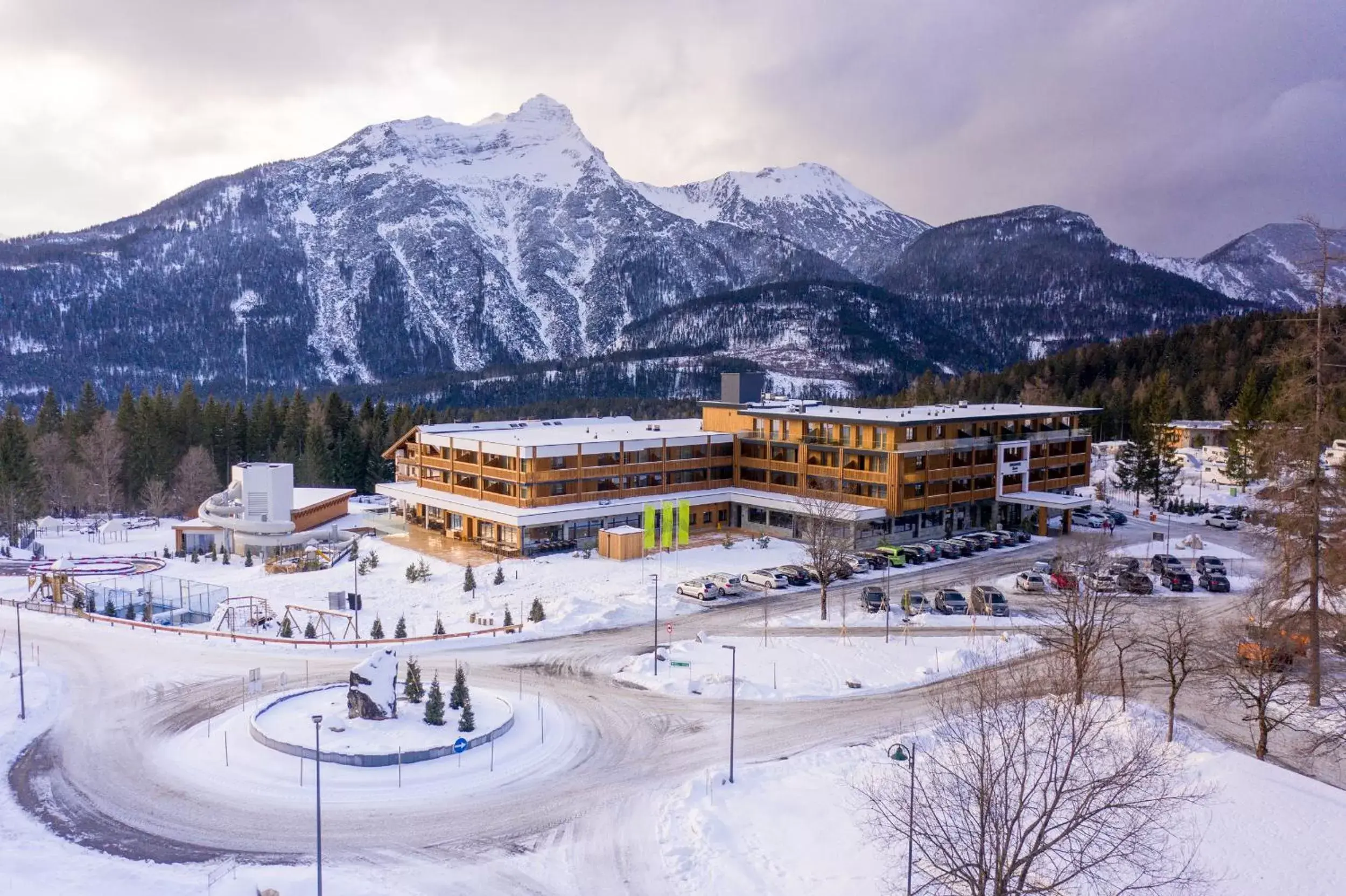 Property building, Winter in Zugspitz Resort