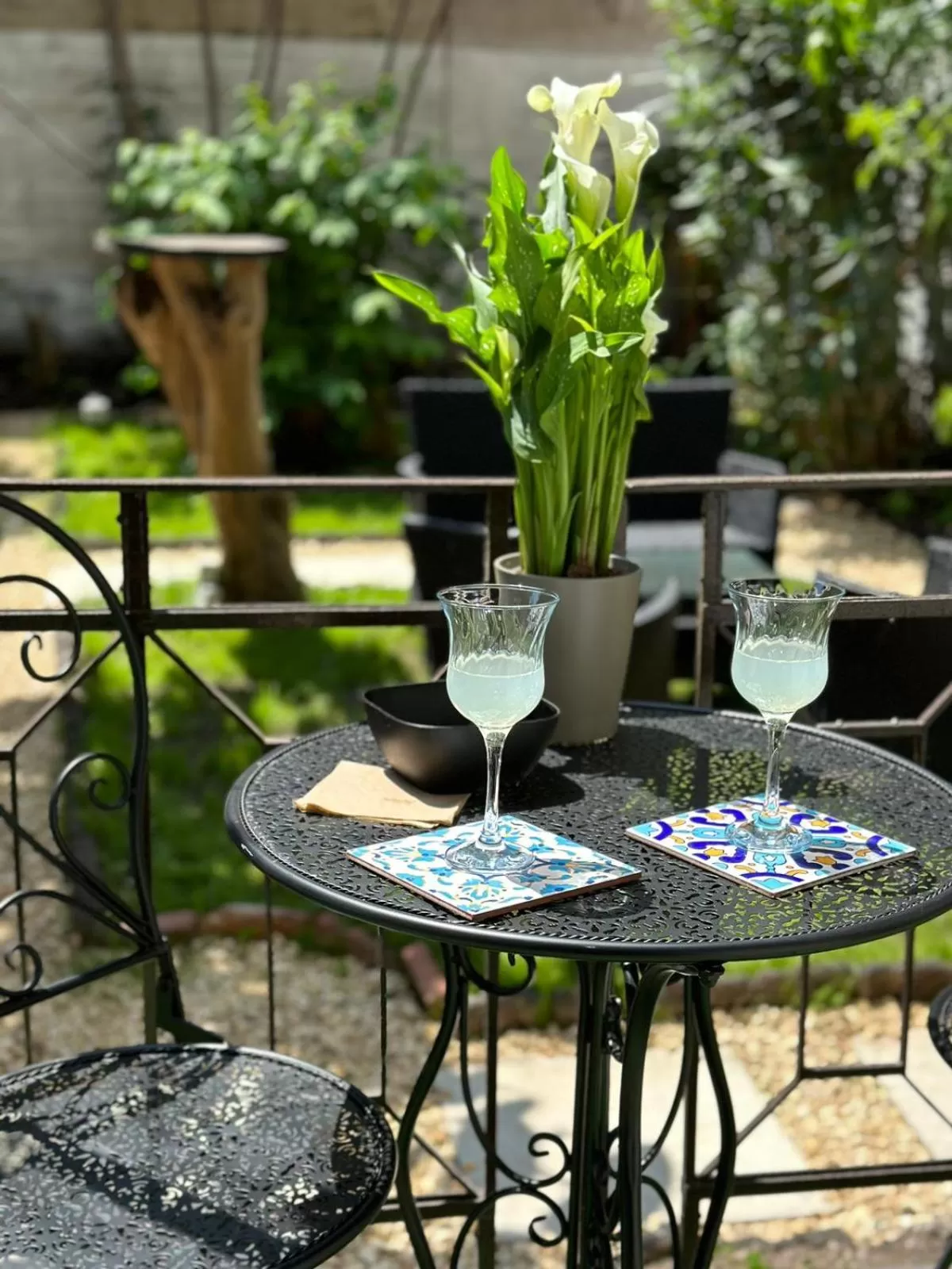 Patio in B&B Giardino della Giganza