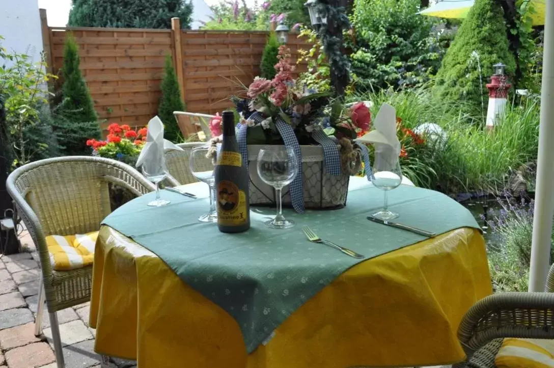 Restaurant/places to eat in Hotel & Restaurant Bei Hölzchen Restaurant/places to eat in Hotel & Restaurant Bei Hölzchen