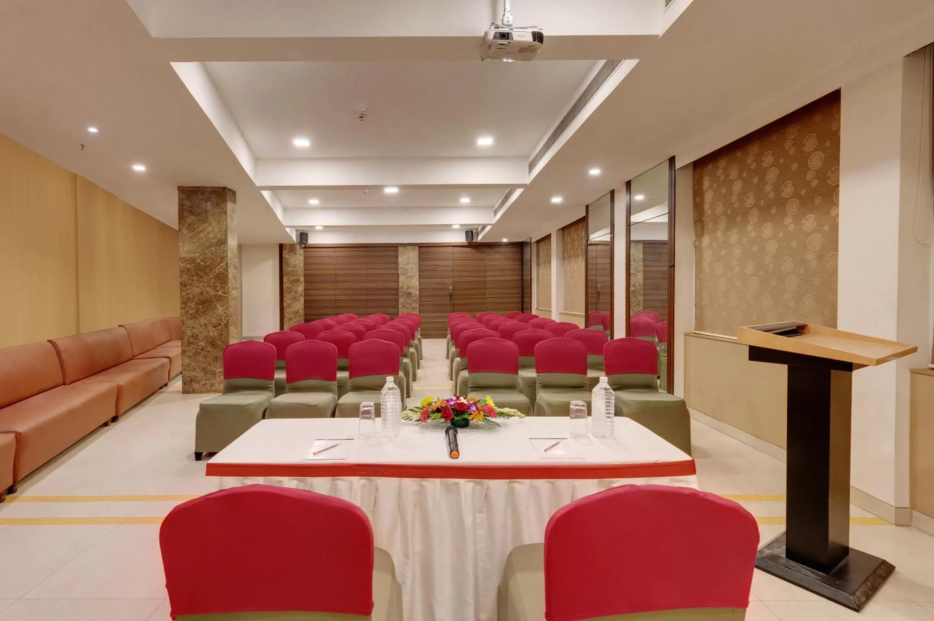 Meeting/conference room in Click Hotel Caliph, Mumbai