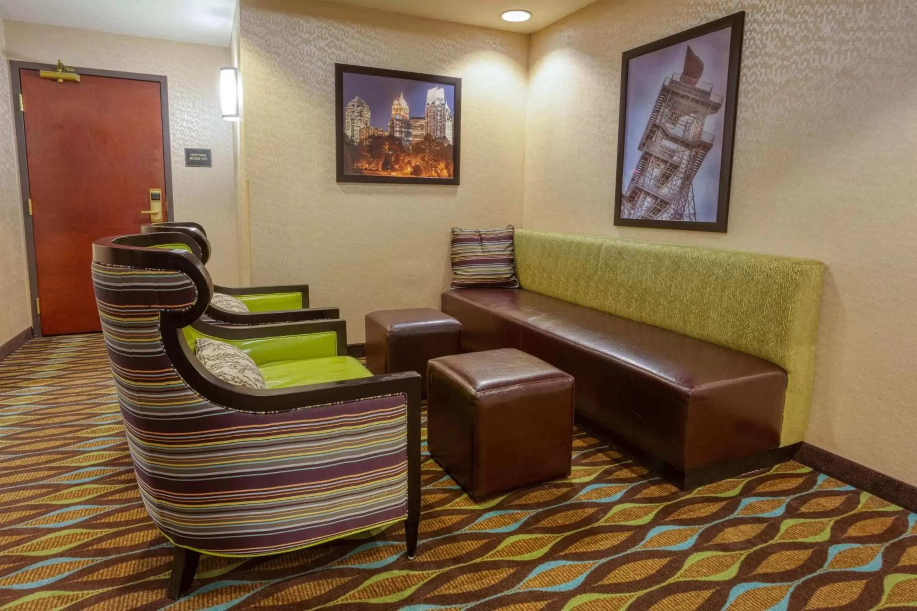 On site, Seating Area in Drury Inn & Suites Atlanta Morrow