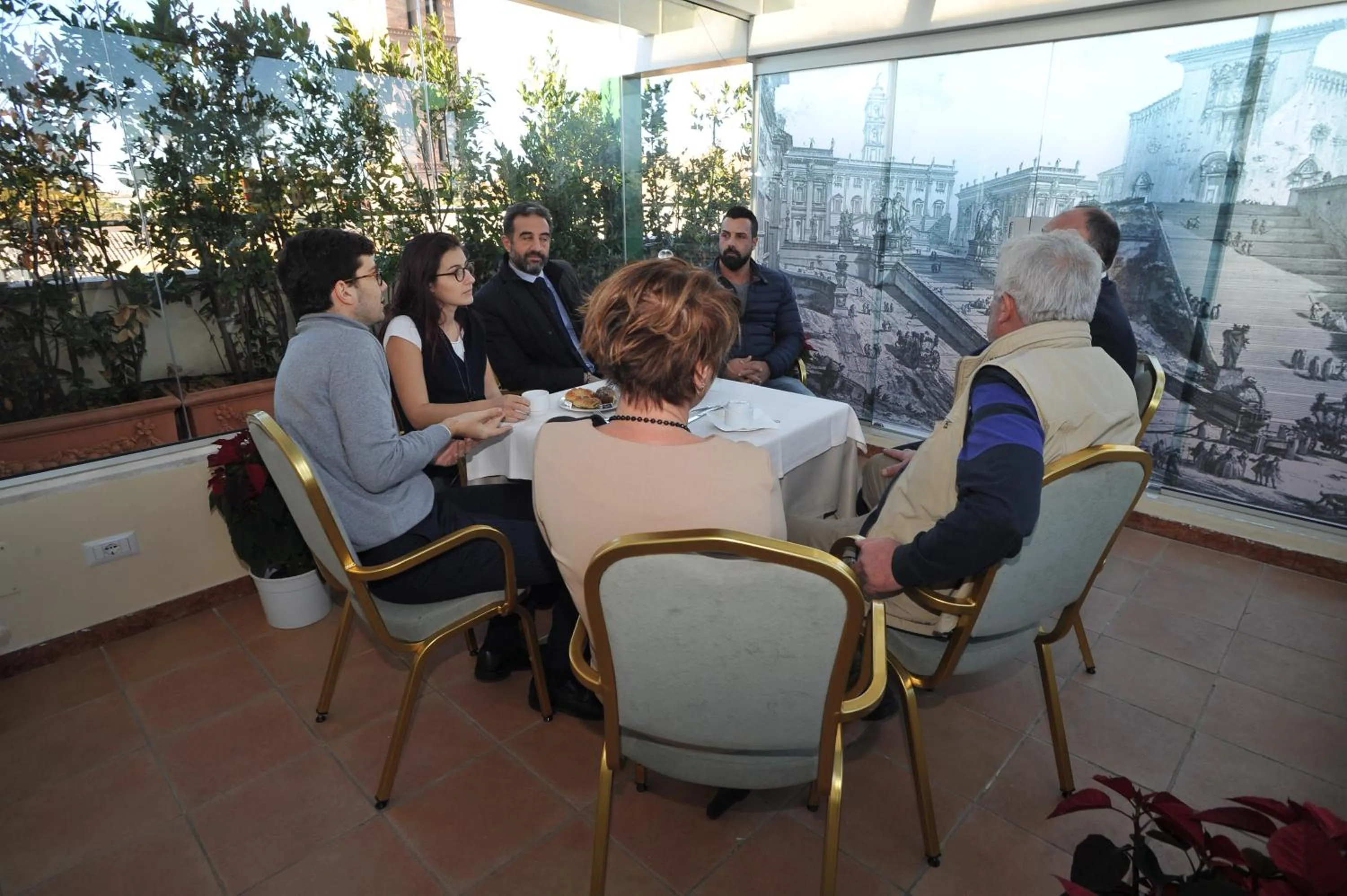 People in Domus Sessoriana