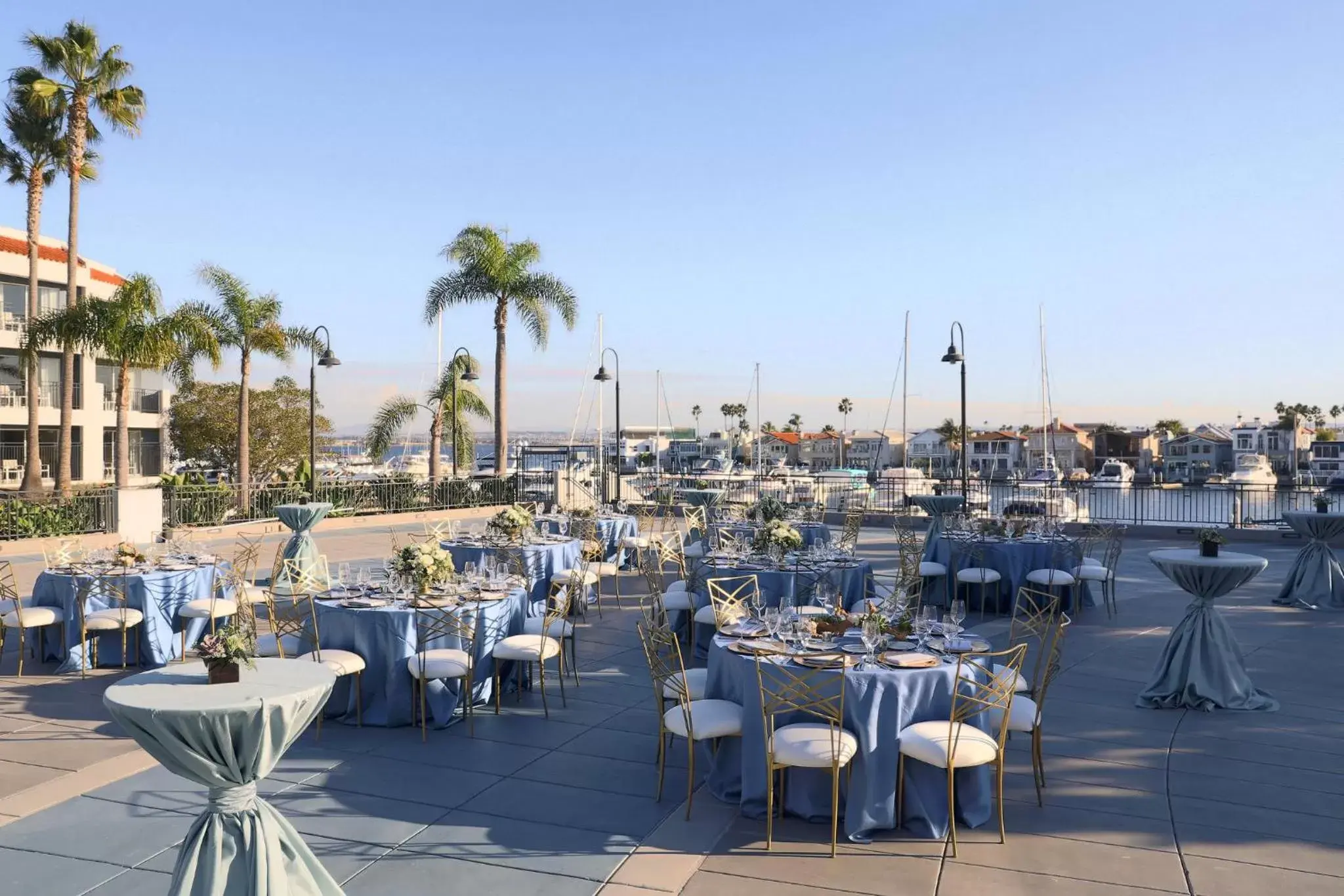 Balcony/Terrace, Restaurant/Places to Eat in Loews Coronado Bay Resort