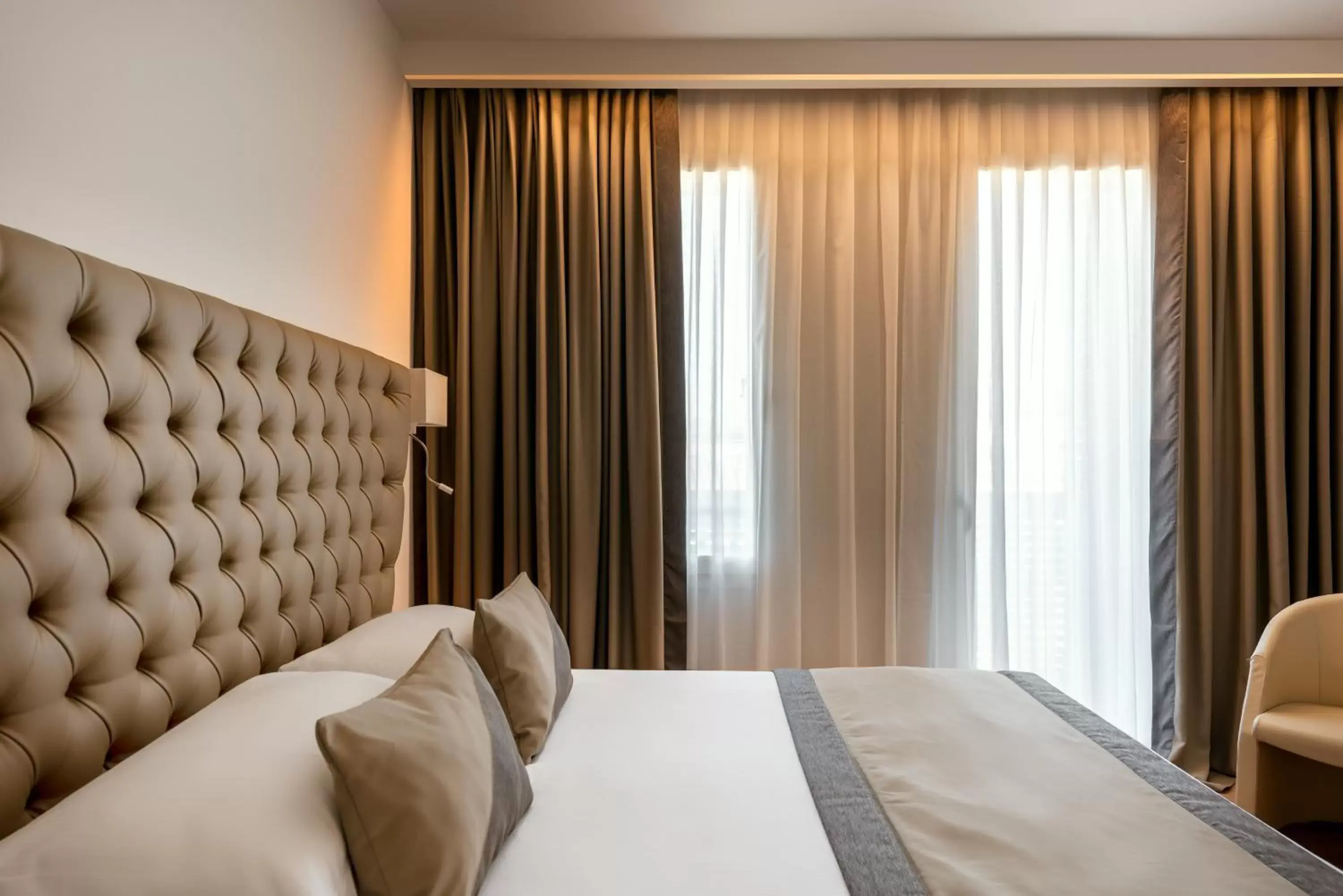 Bedroom, Bed in UNAHOTELS Eco Hotel Villa Costanza Venezia Bedroom, Bed in UNAHOTELS Eco Hotel Villa Costanza Venezia