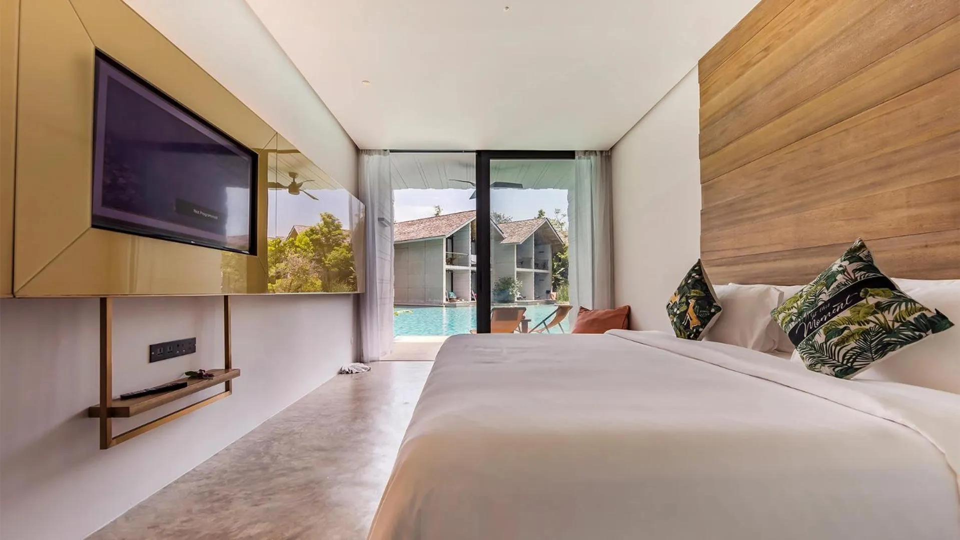 Pool view, Bed in Island Escape Burasari