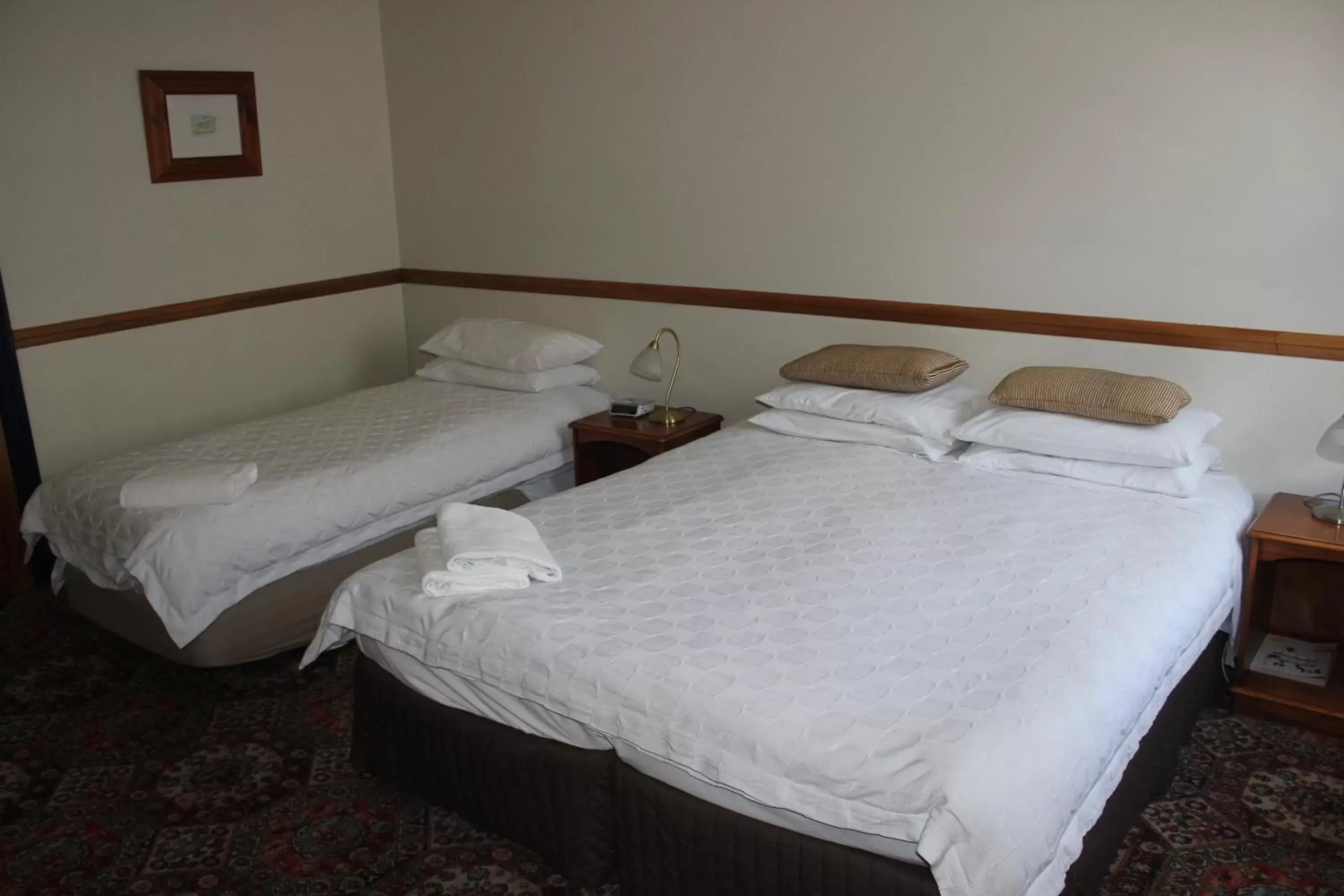 Bed in Shepherds Arms Hotel