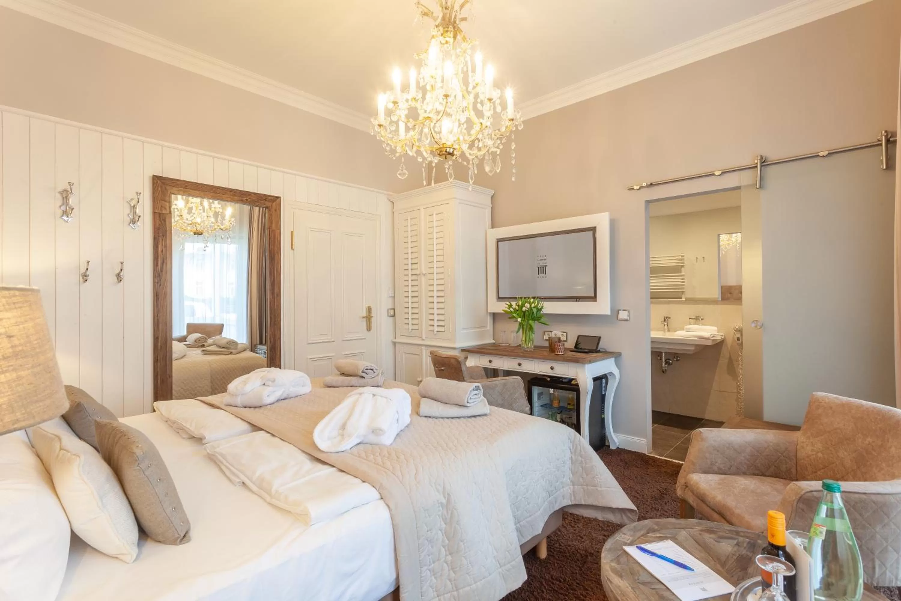 Bed in Hotel Vier Jahreszeiten Binz