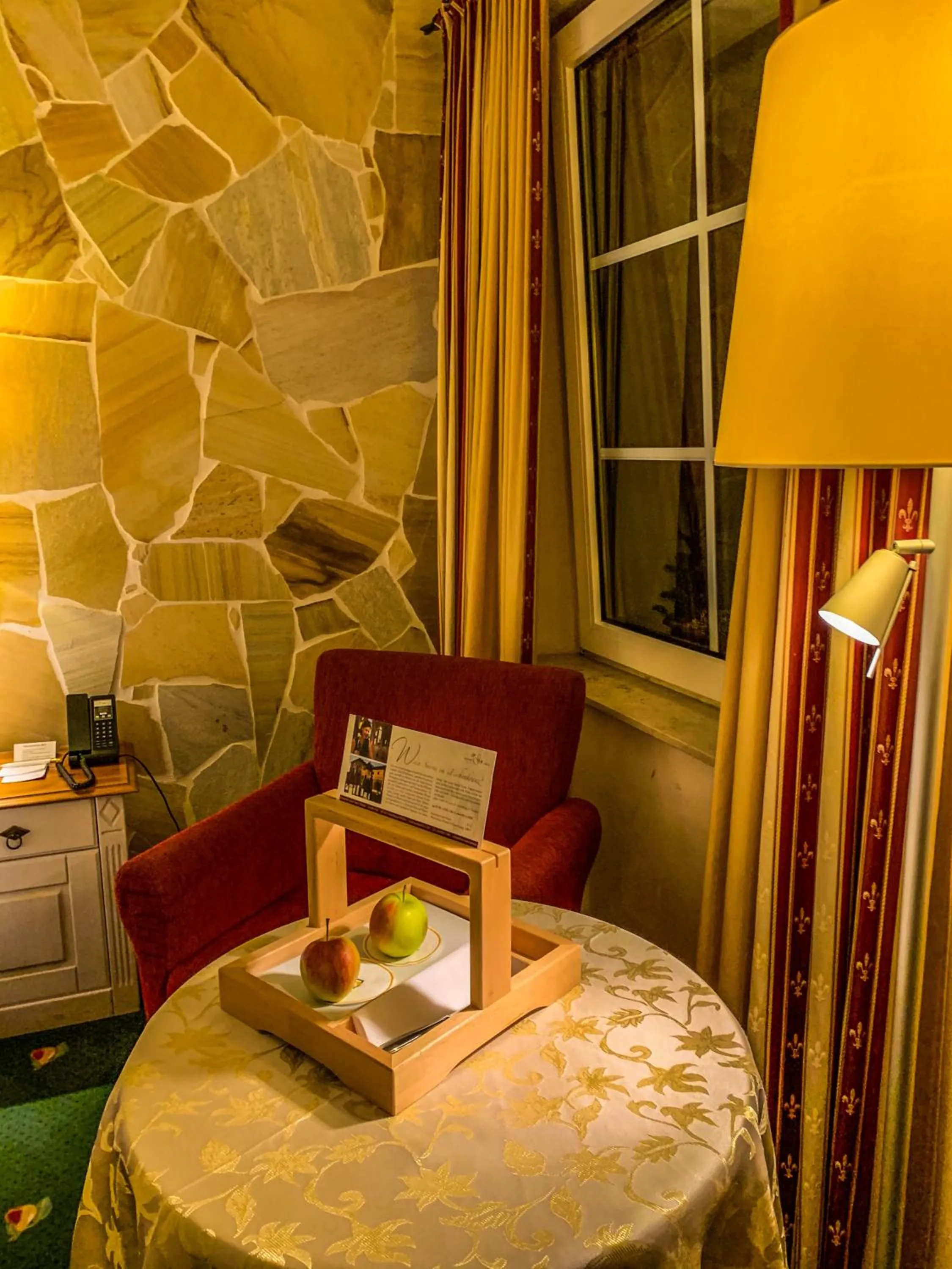 Bed in Ringhotel Hotel Zum Stein