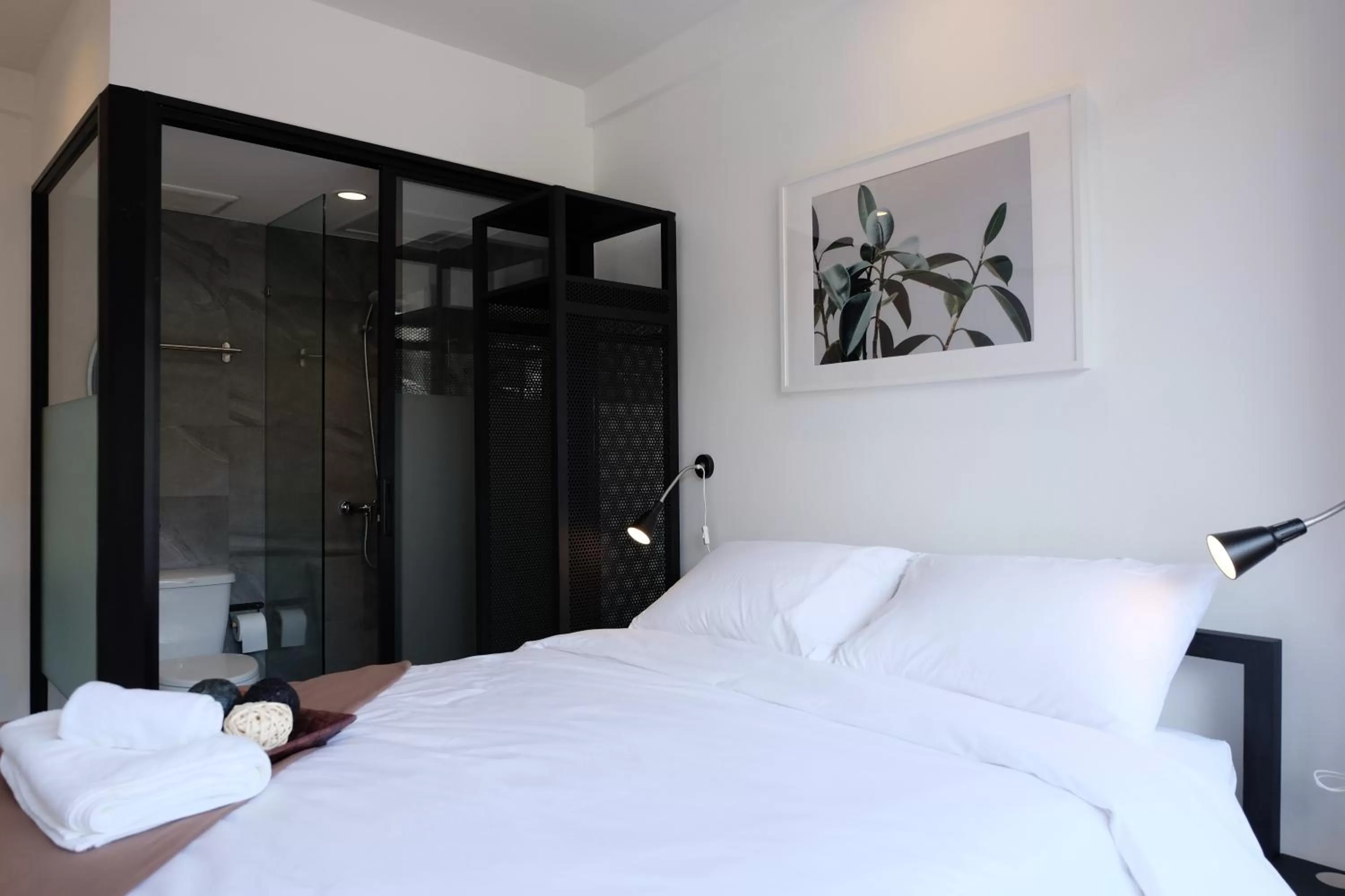 Bed in Haus Sathorn 21 Bed and Breakfast