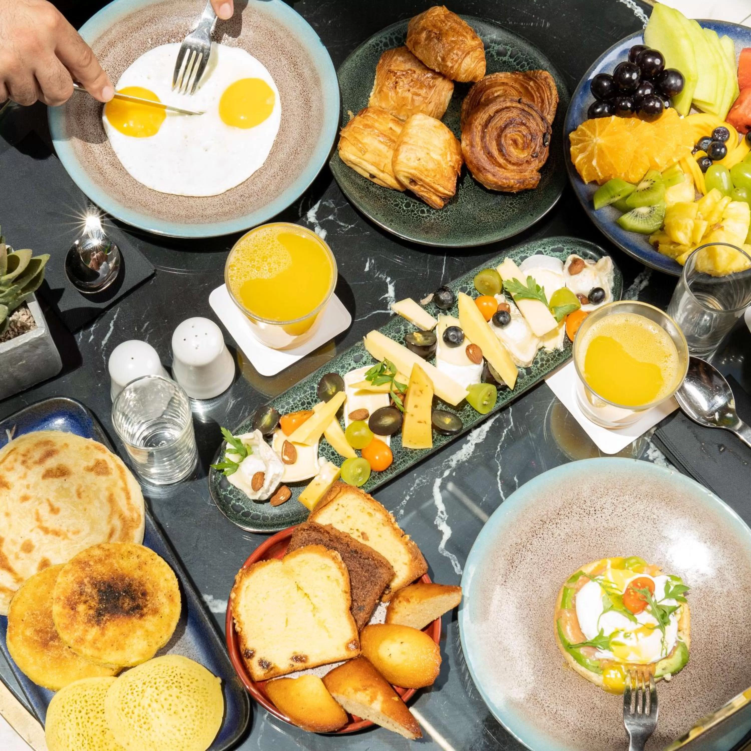 Breakfast in Radisson Blu Hotel Casablanca City Center