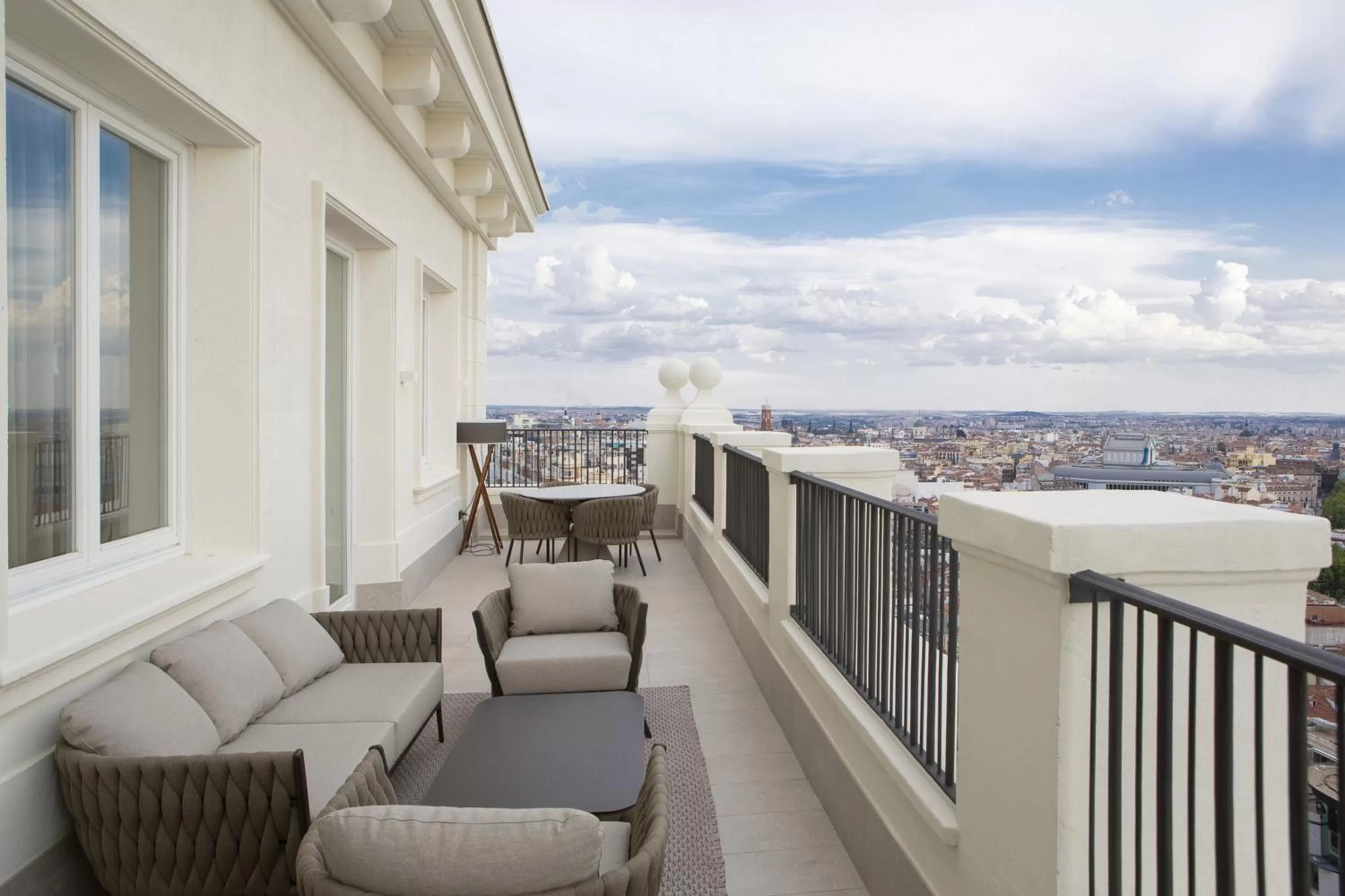 Balcony/Terrace in Riu Plaza España