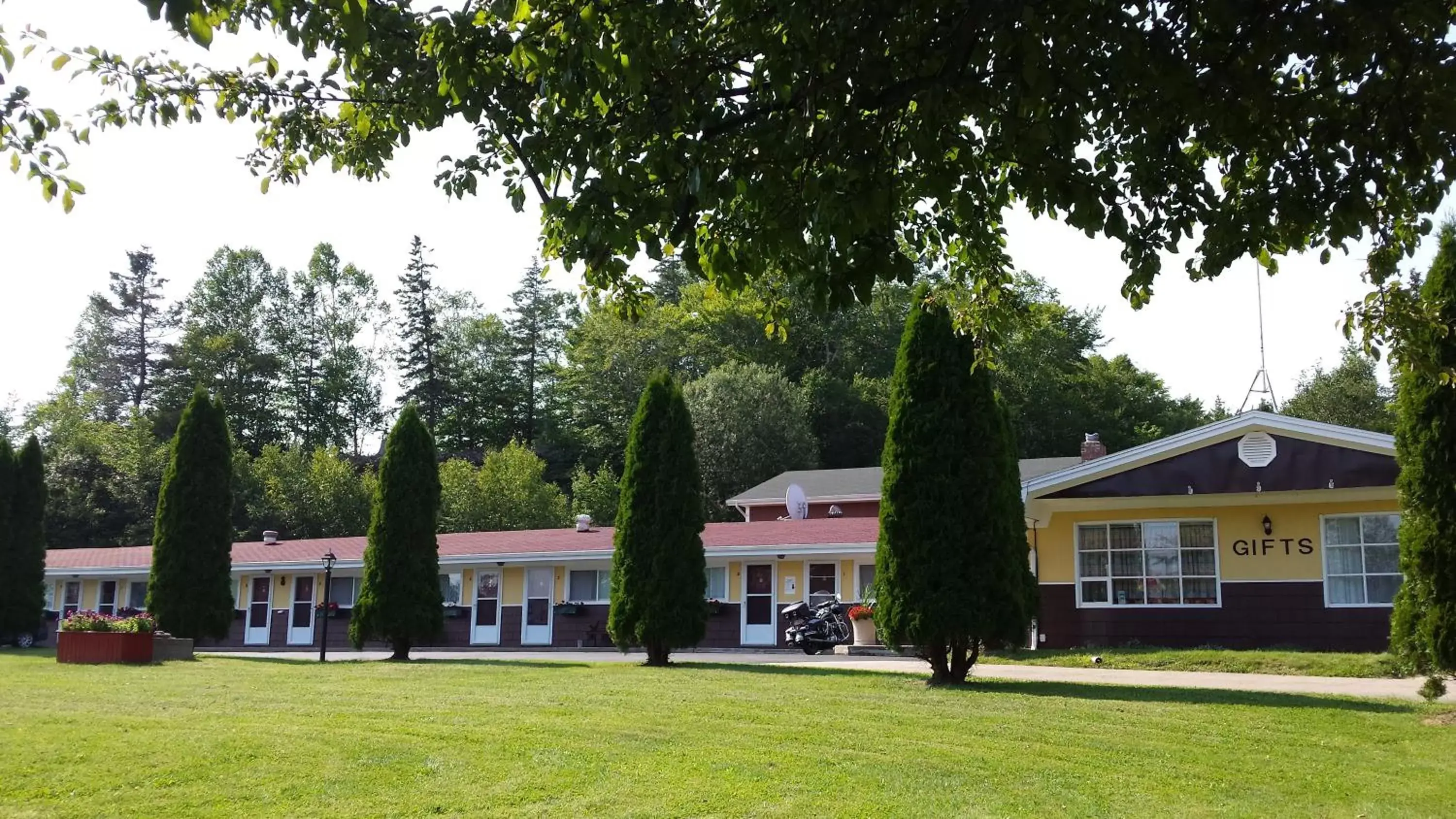 Property Building in Aberdeen Motel