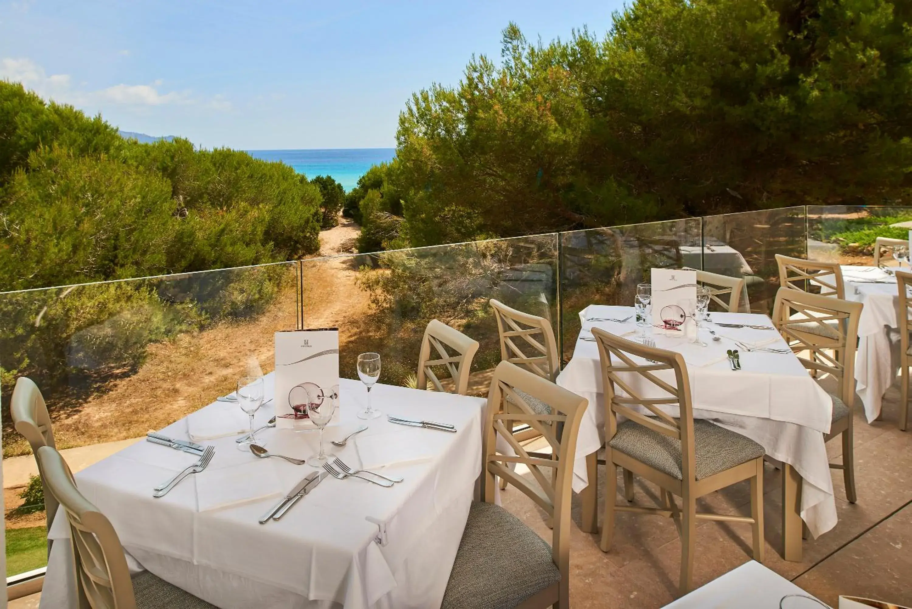 Restaurant/Places to Eat in Hipotels Bahia Cala Millor