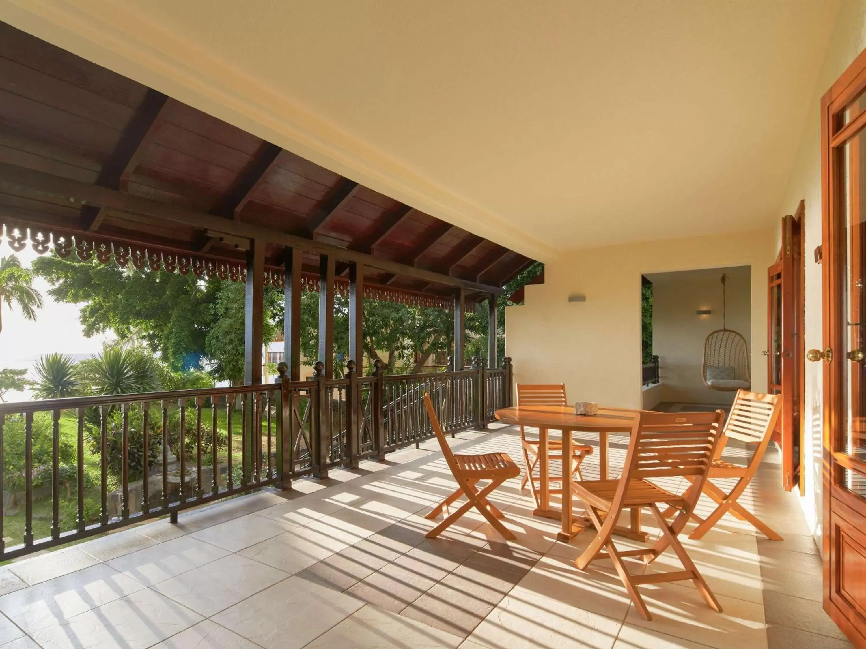 Bedroom, Balcony/Terrace in Sofitel Mauritius L'Imperial Resort & Spa