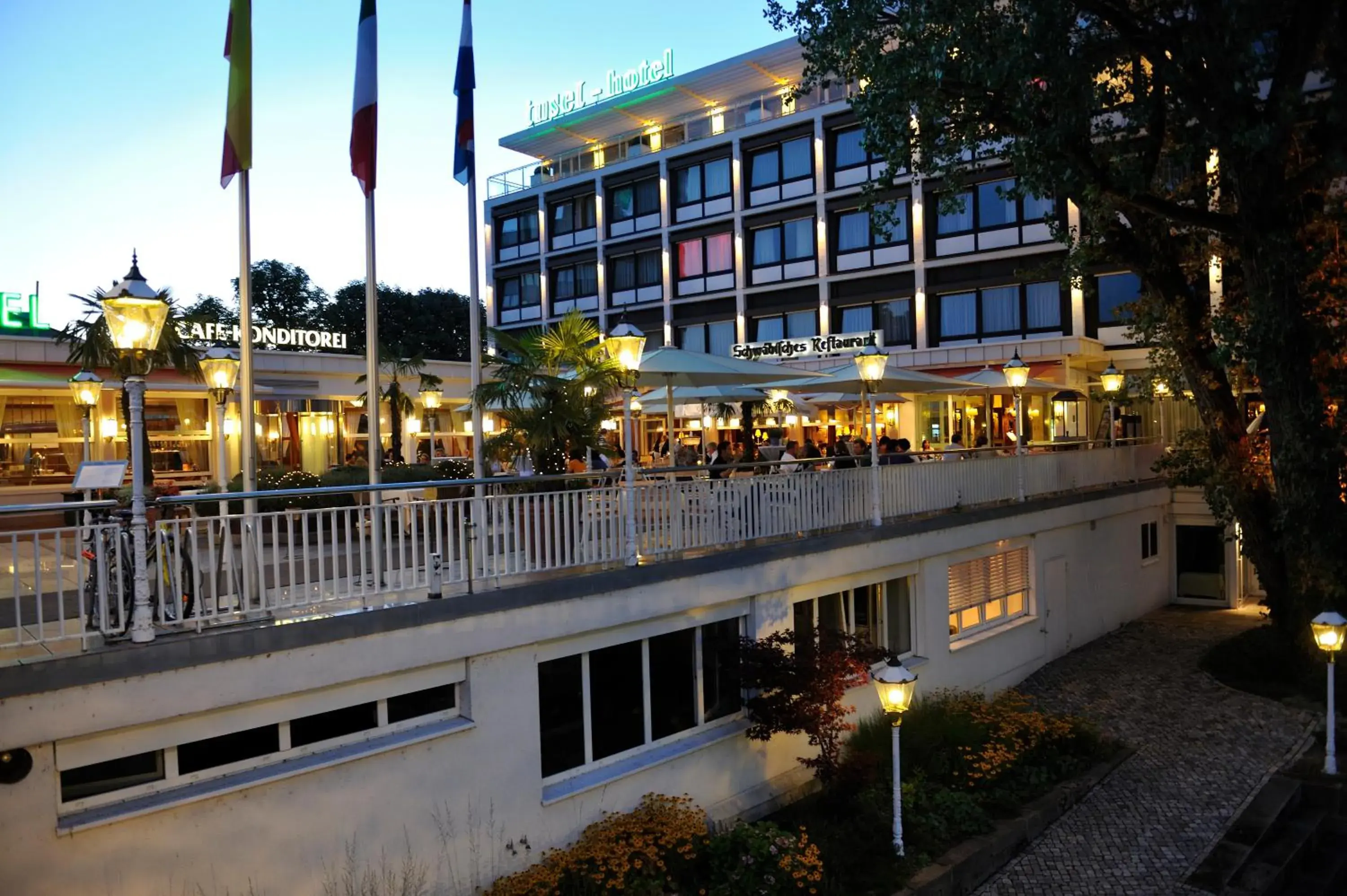 Facade/entrance in Insel-Hotel Heilbronn