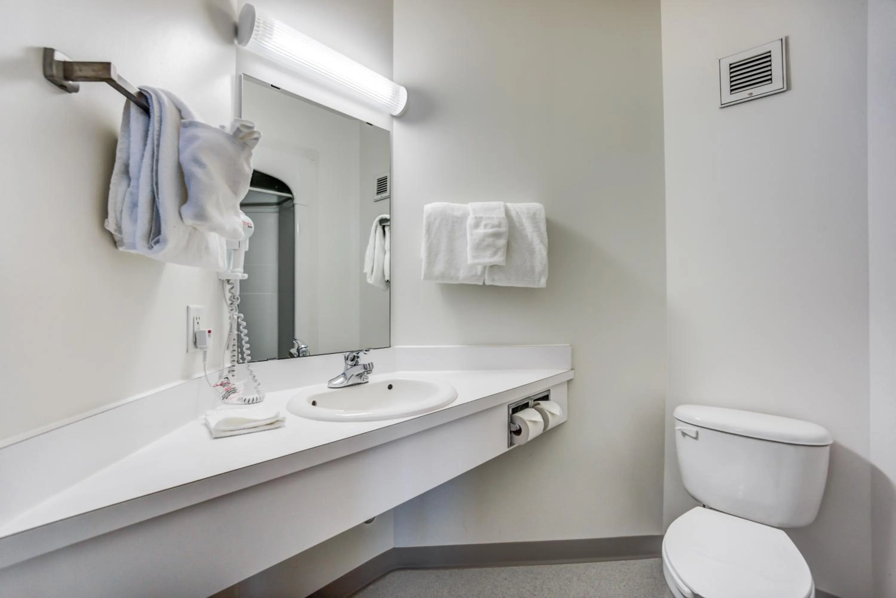 Bathroom in Motel 6-Red Deer, AB