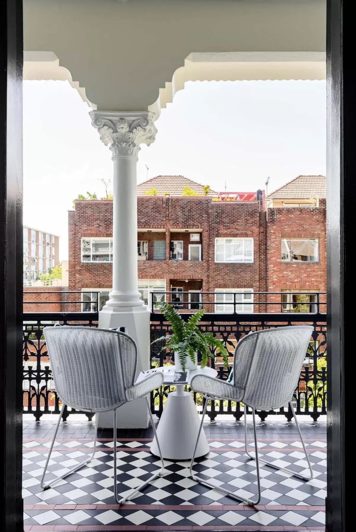 Property building in Hotel Challis Potts Point Property building in Hotel Challis Potts Point