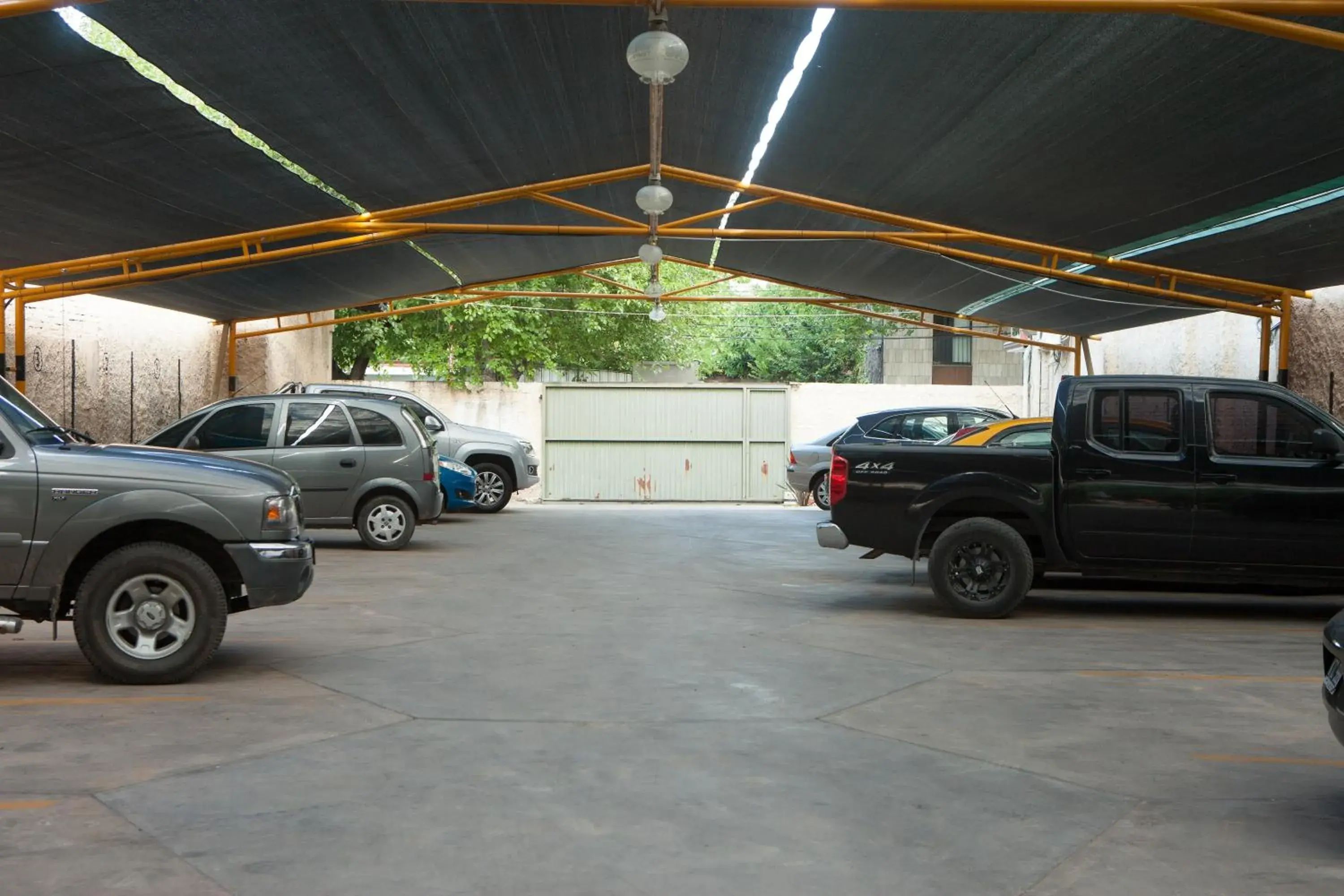 Parking in Ritz Hotel Mendoza