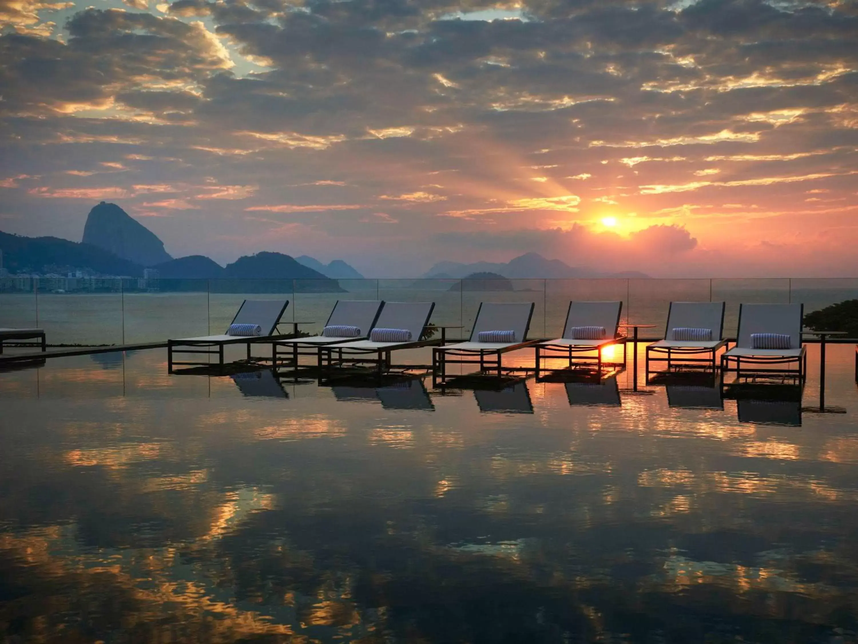 Pool view in Fairmont Rio de Janeiro Copacabana