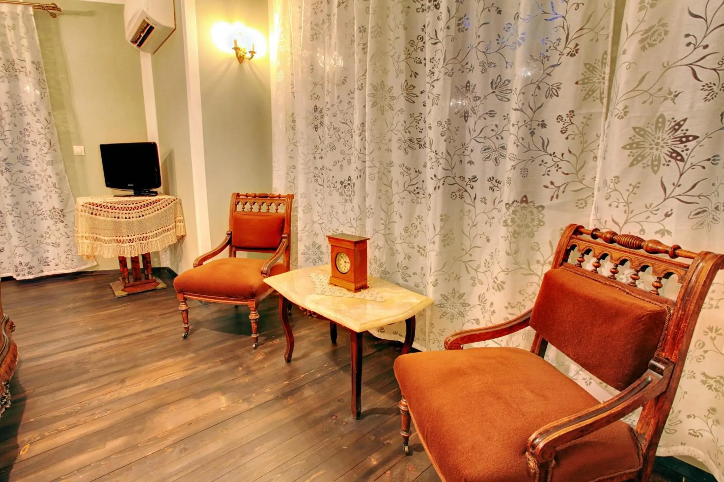 Seating Area in Hotel Evmolpia