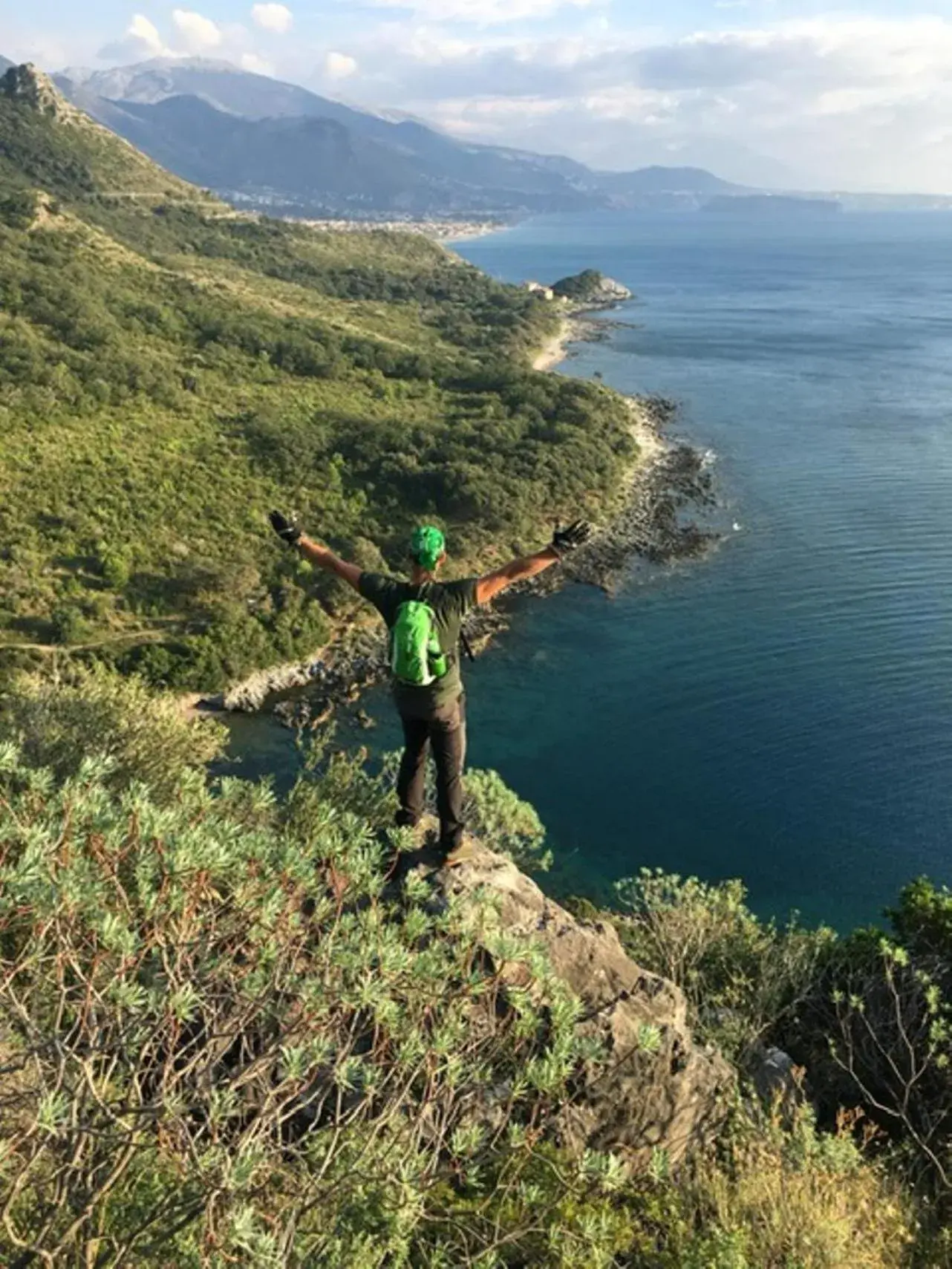 Hiking in Hotel Ristorante Borgo La Tana