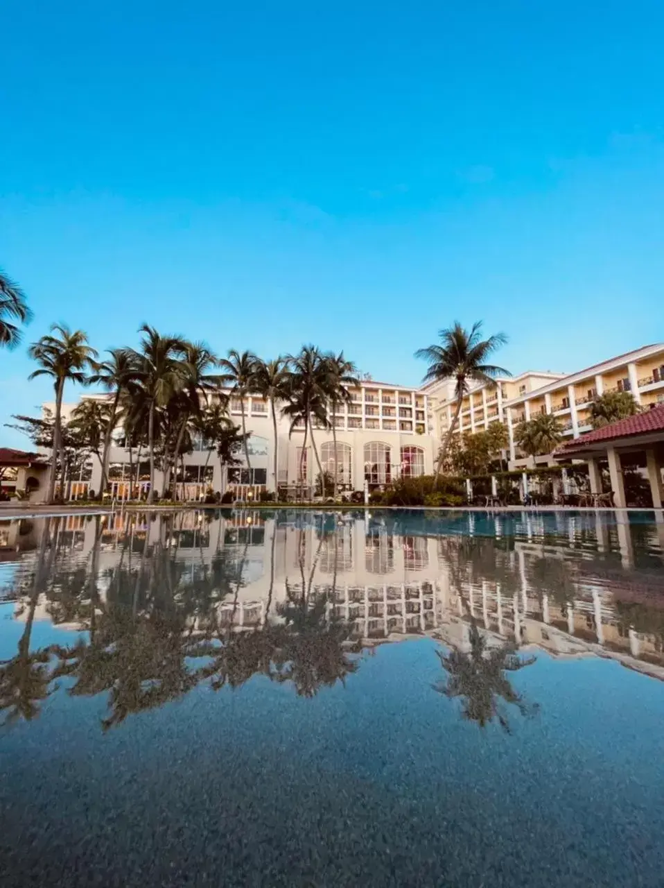 Property building, Swimming Pool in Bangi Resort Hotel