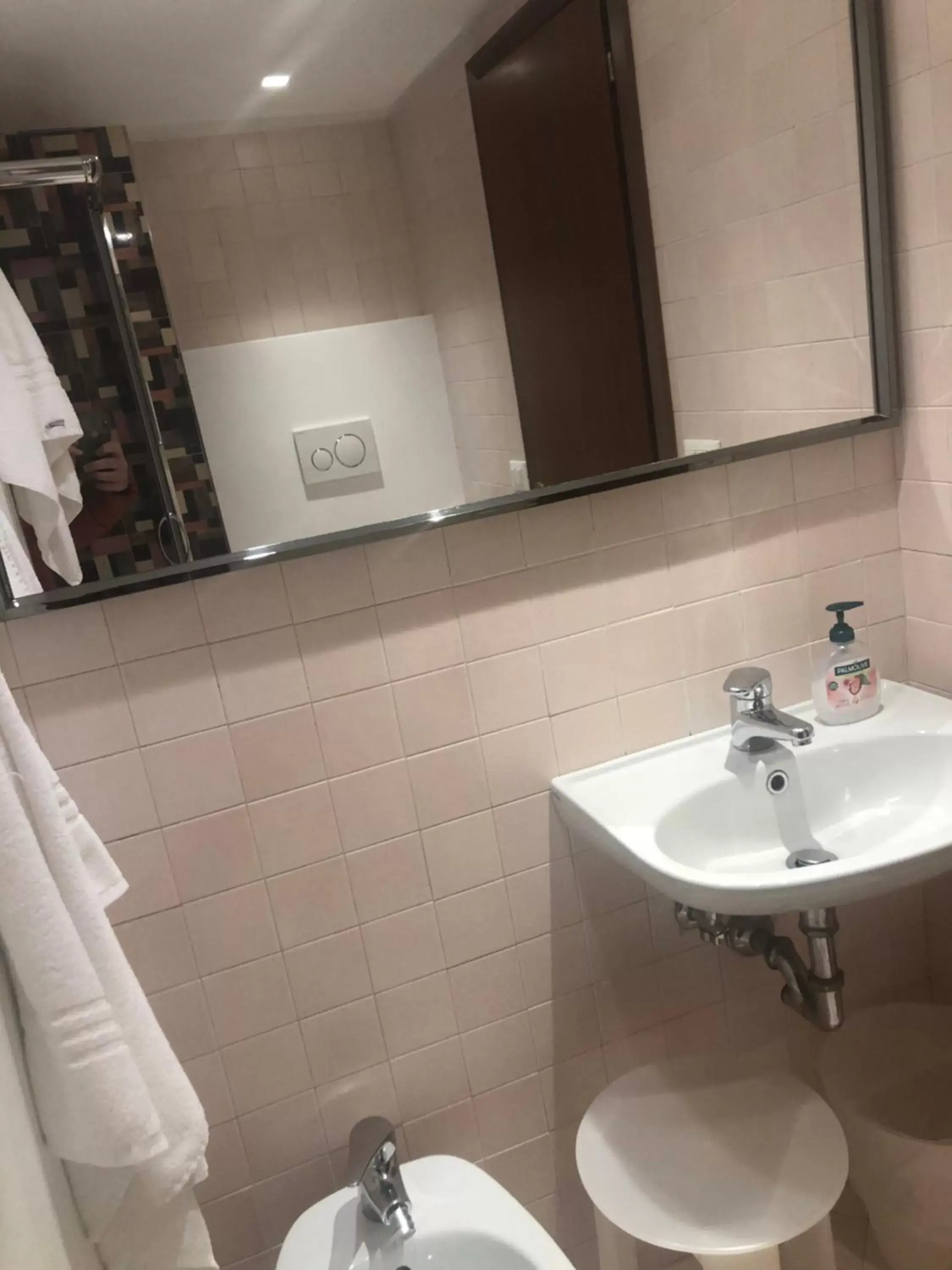 Bathroom in Hotel ai do Mori