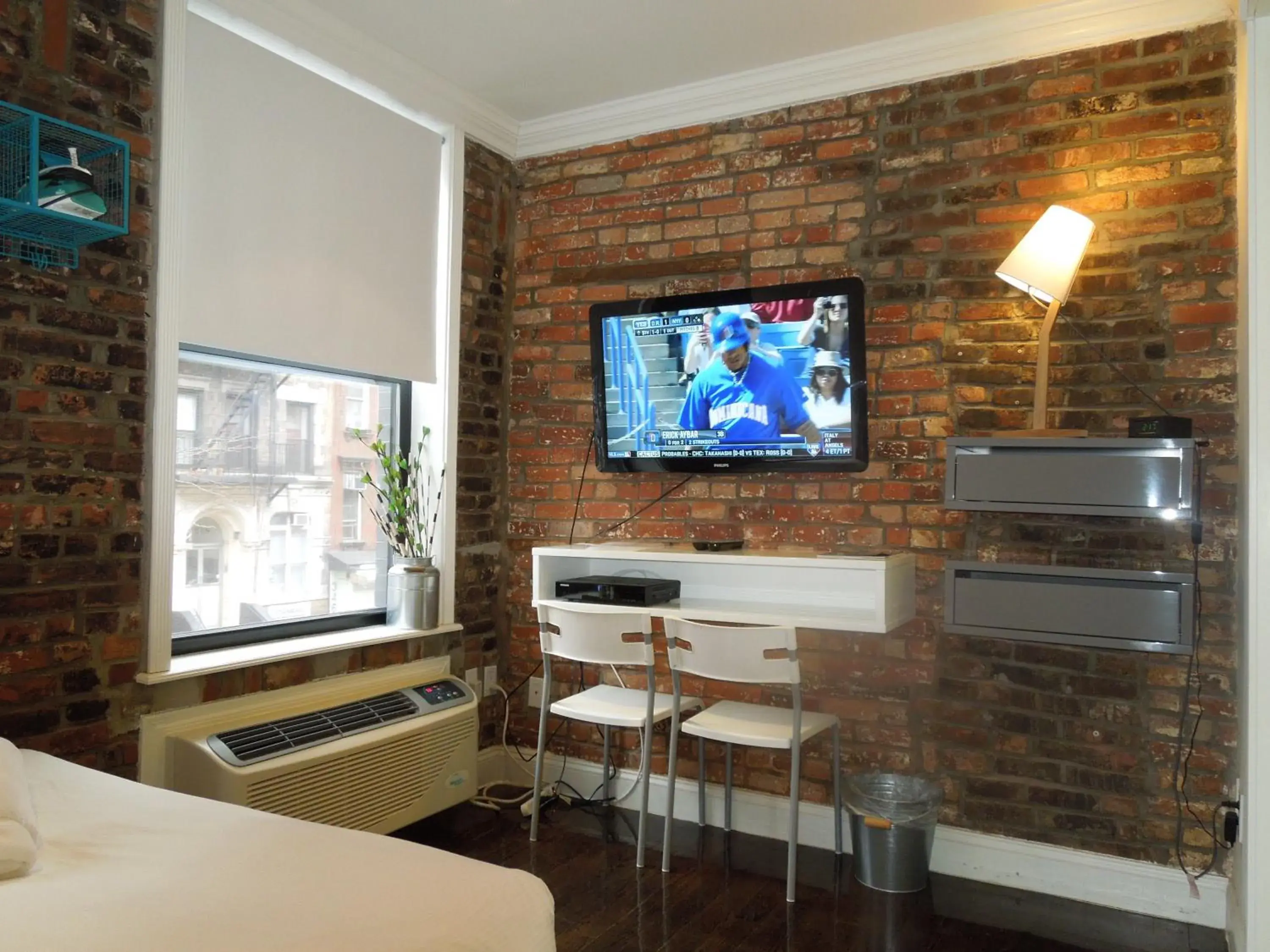 TV and multimedia, TV/Entertainment Center in East Village Hotel