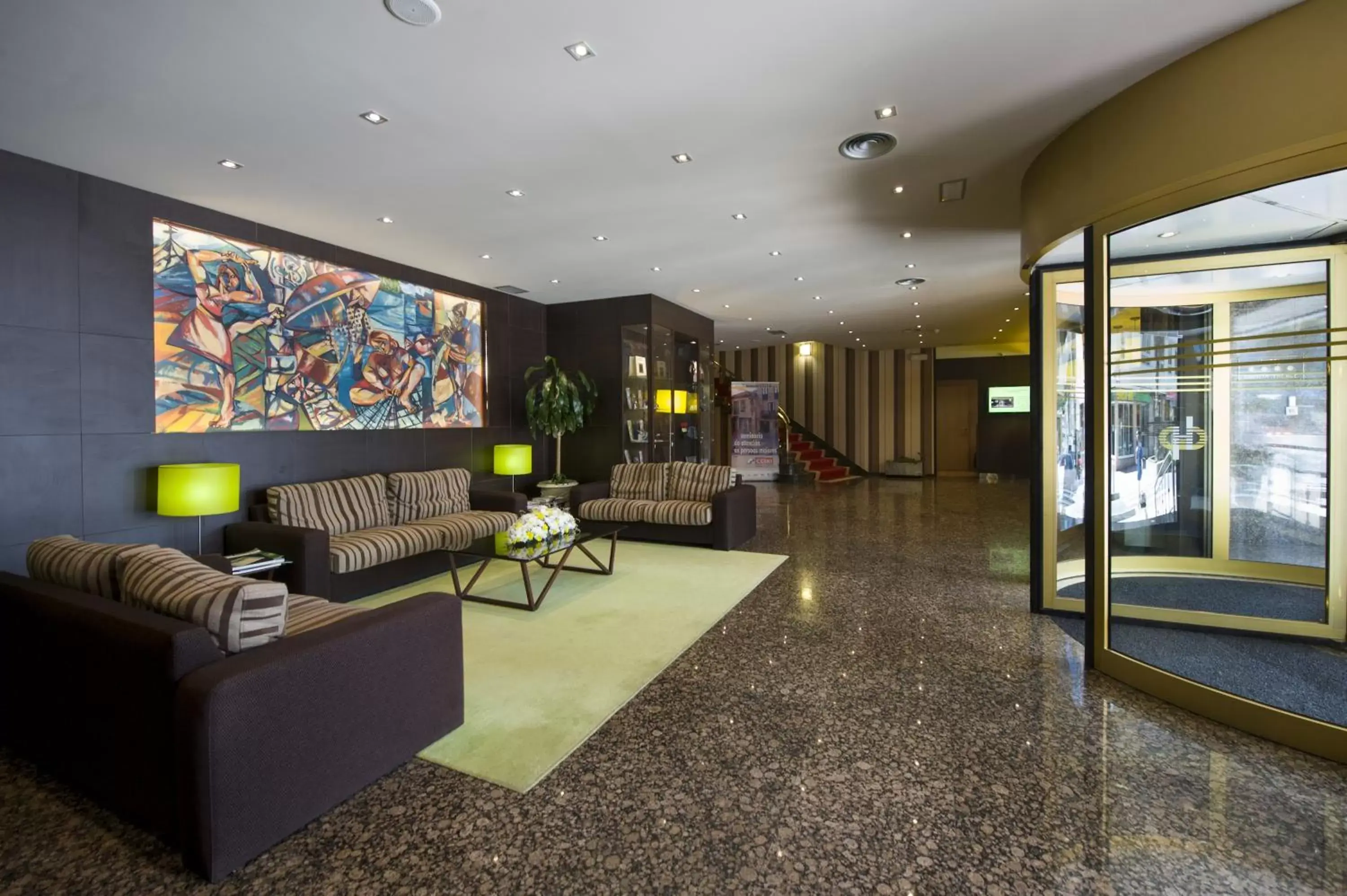 Facade/entrance, Lobby/Reception in Galicia Palace