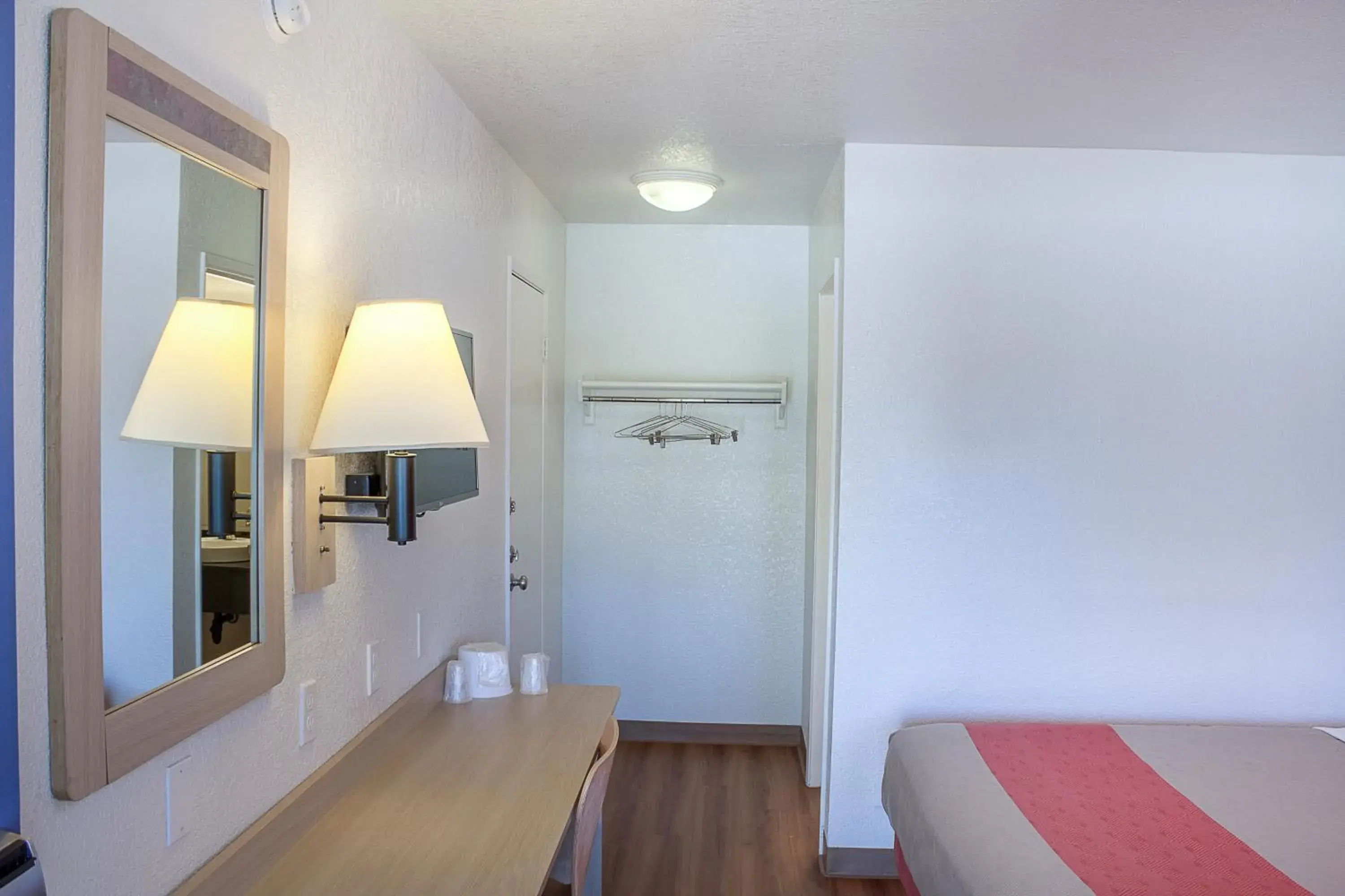 Bedroom in Motel 6-Ukiah, CA