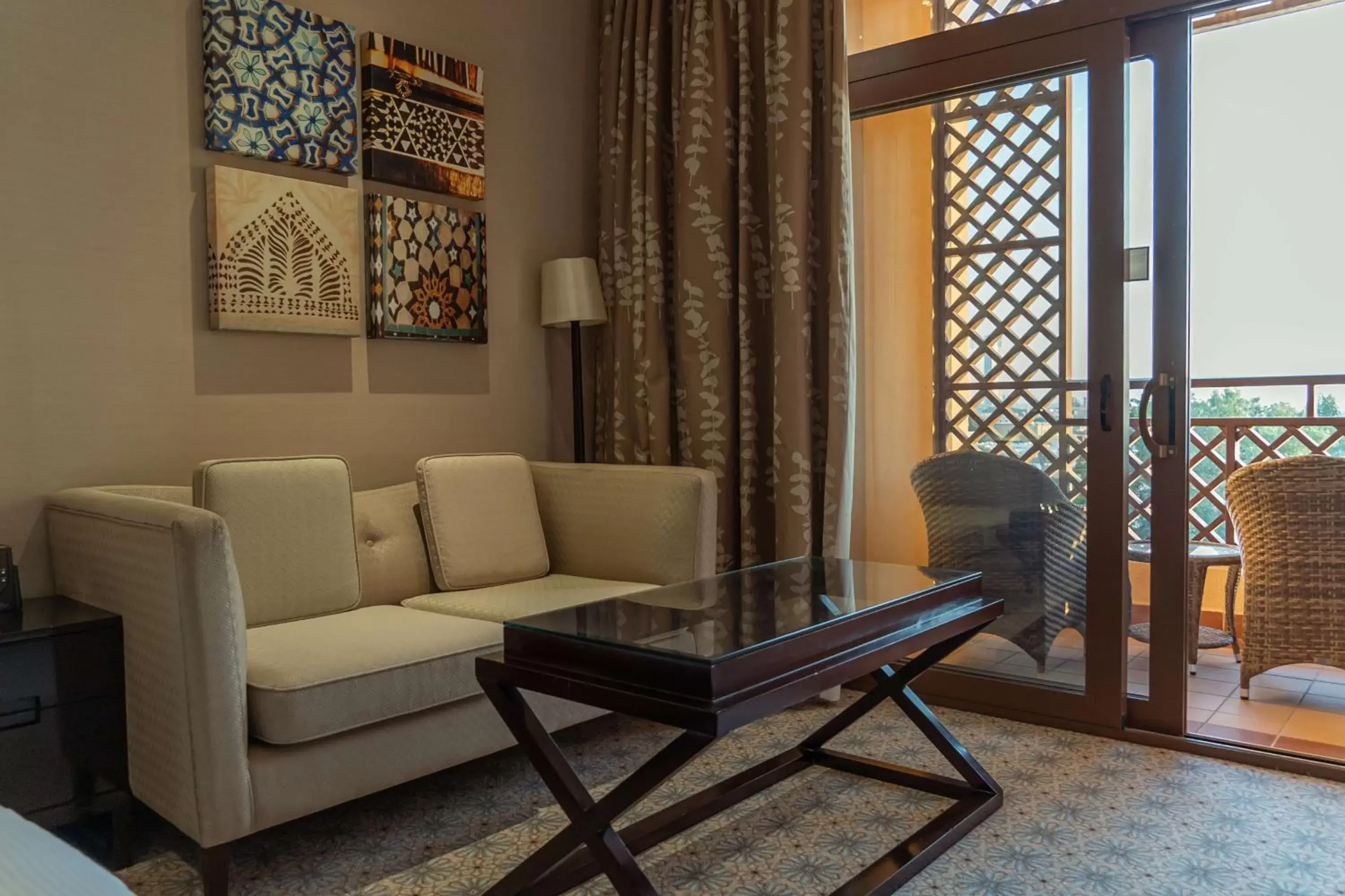 Living room, Seating Area in Hilton Ras Al Khaimah Beach Resort