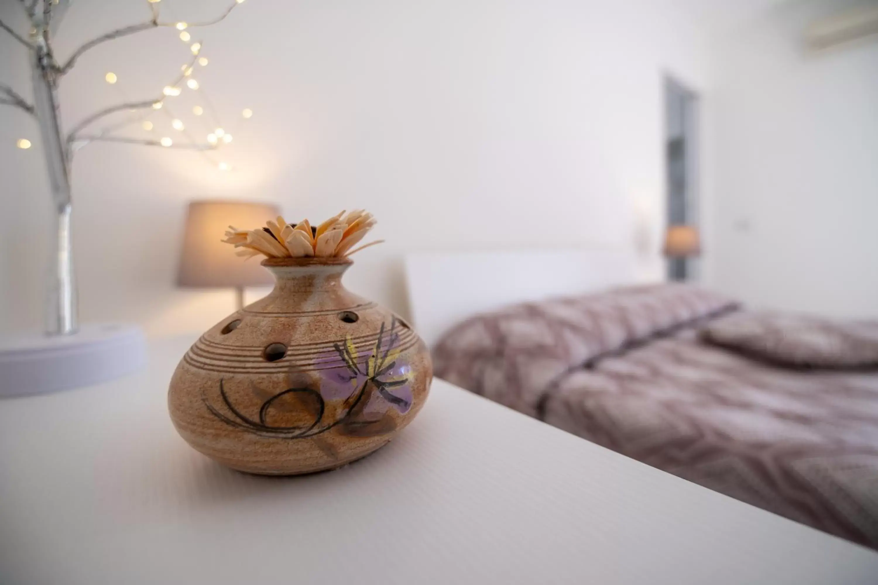 Decorative detail, Bed in B&B A casa di Amici