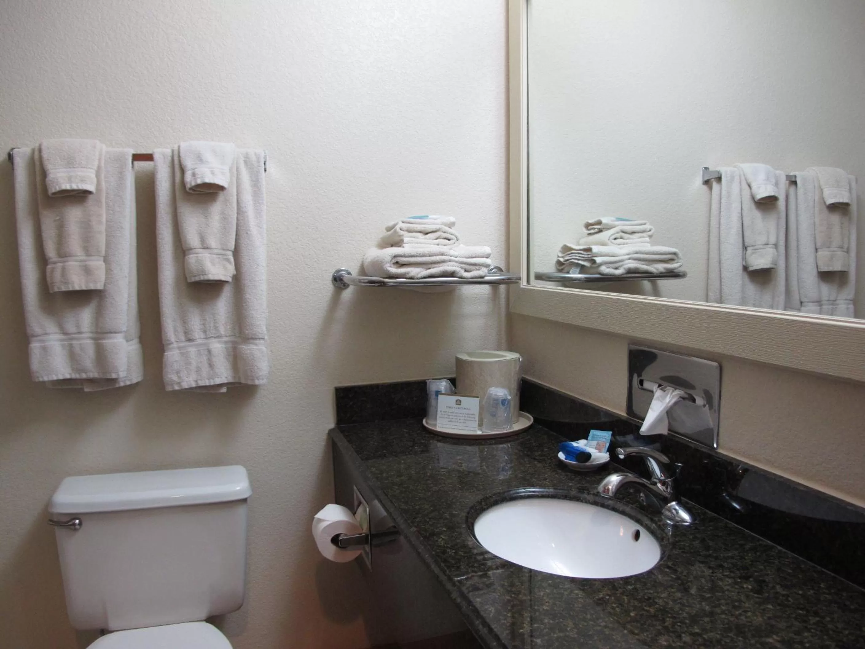 Best Western Lake Lucille Inn