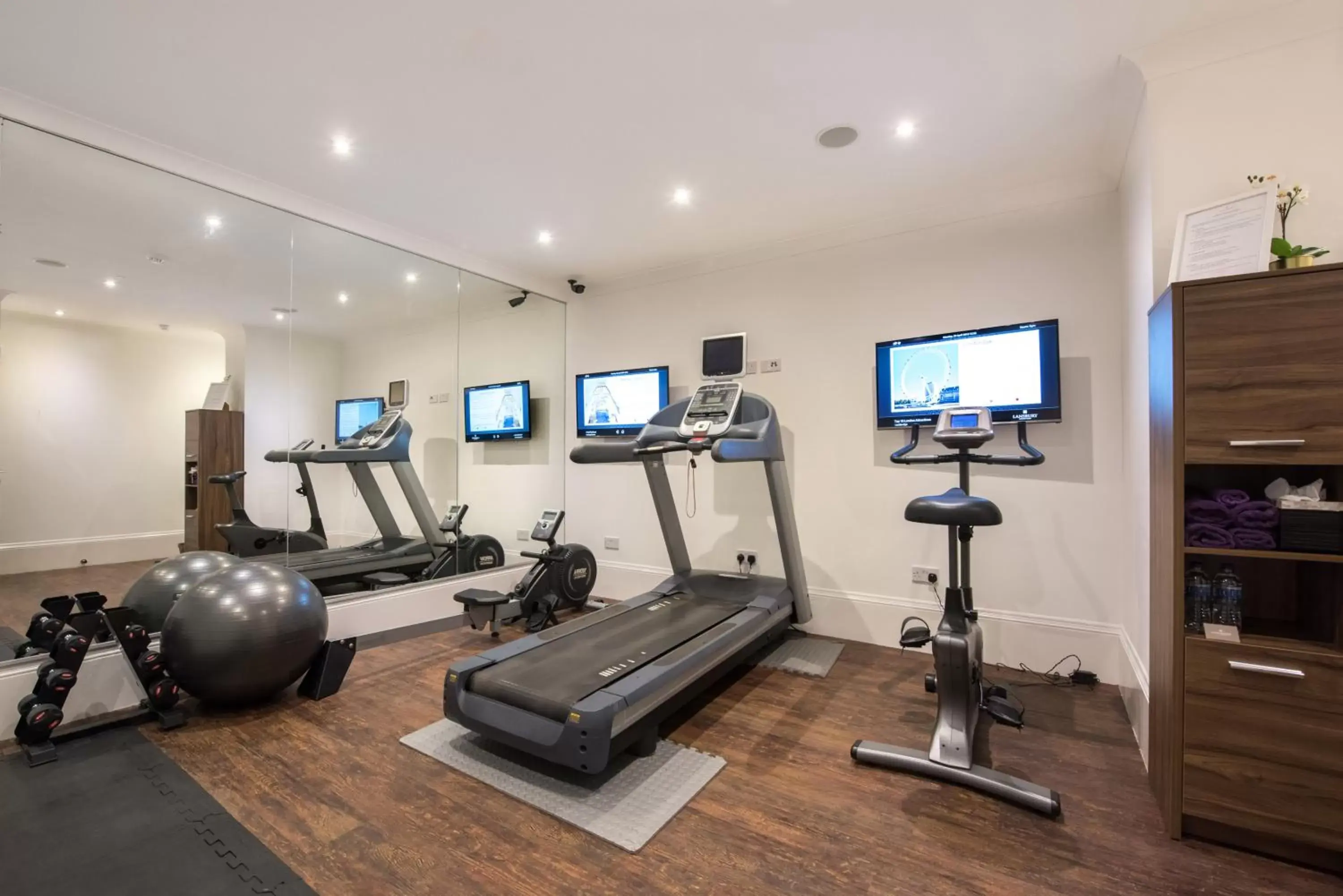 Fitness centre/facilities, Fitness Center/Facilities in Lansbury Heritage Hotel