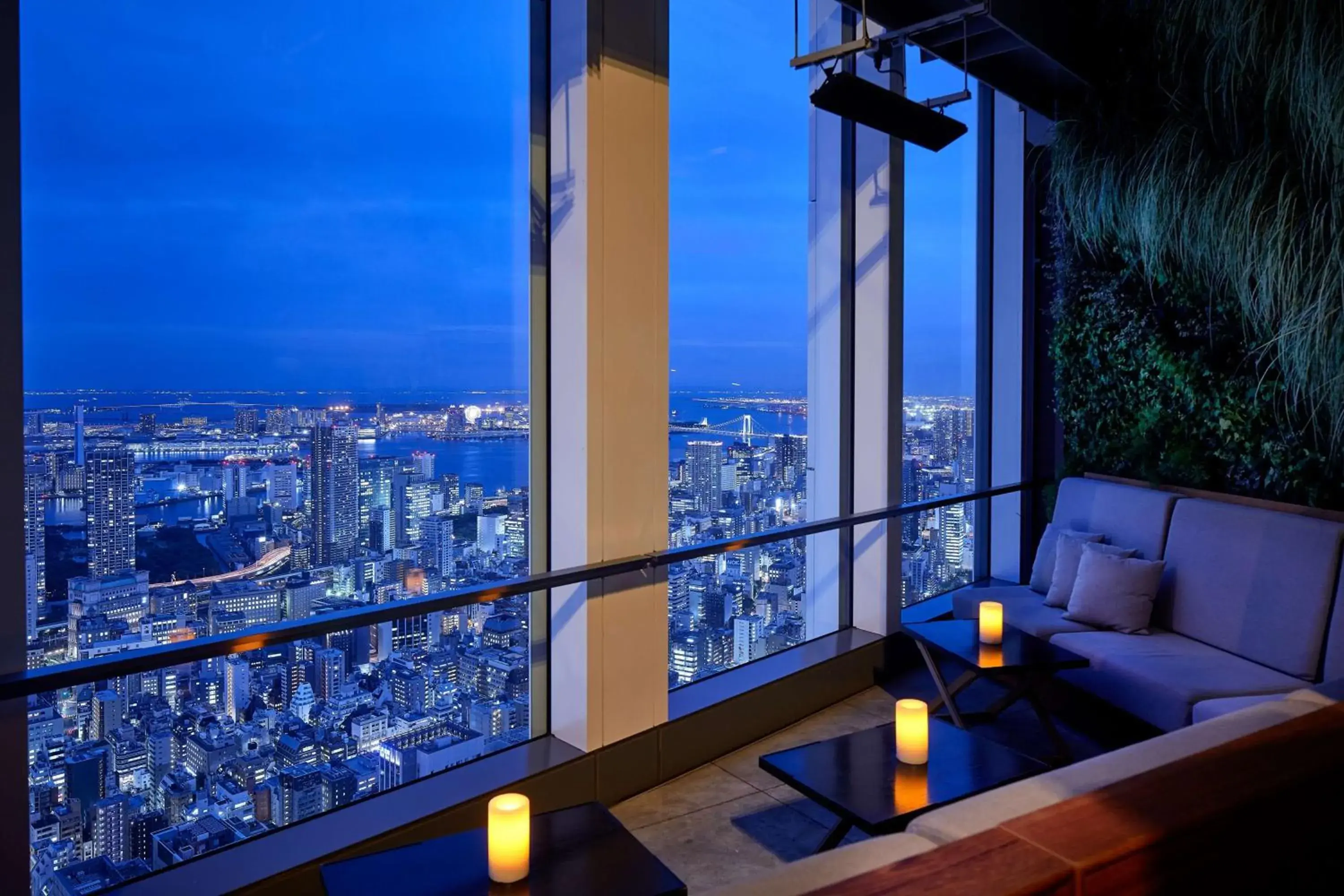 Pool view in Andaz Tokyo - A Concept by Hyatt