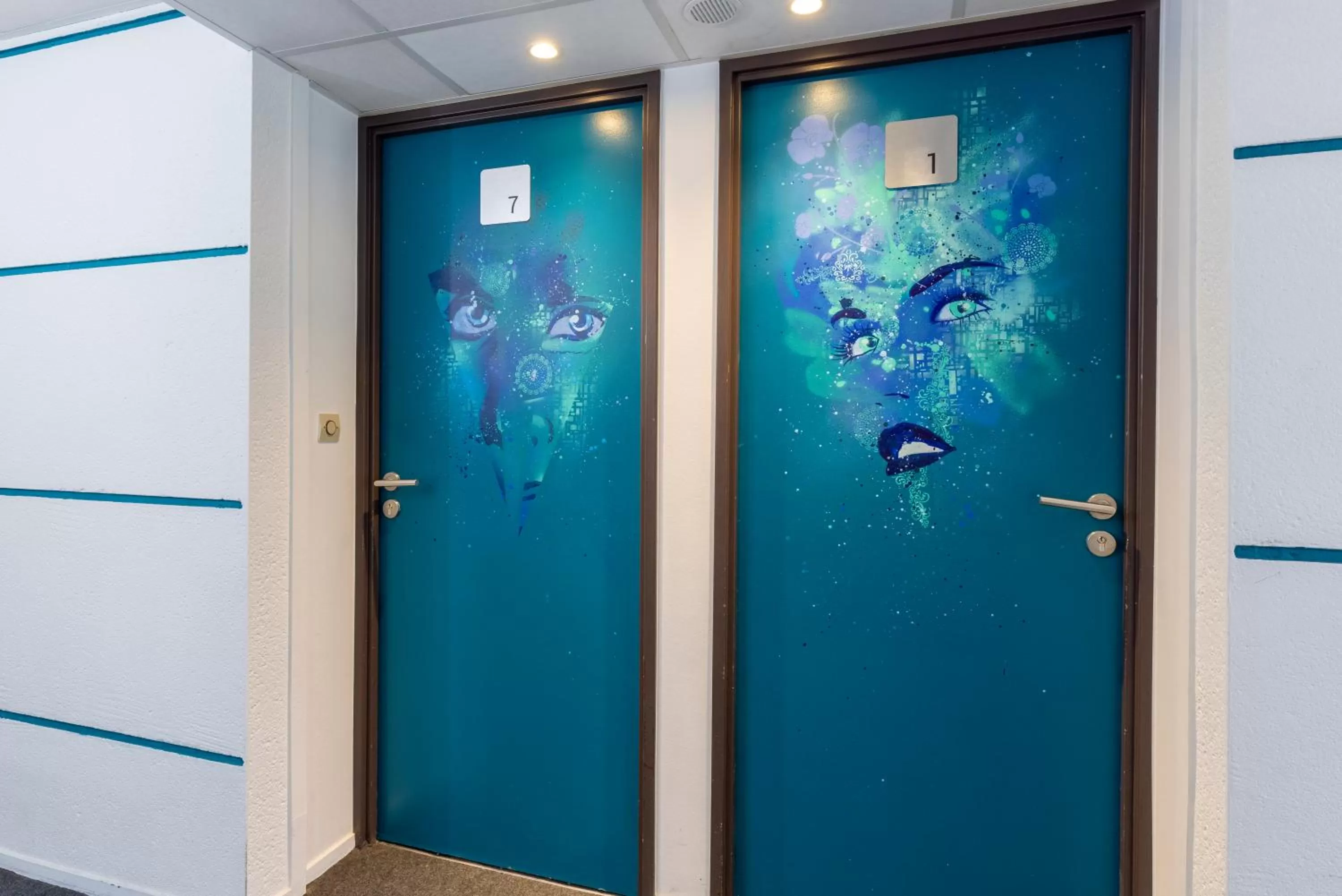 Facade/entrance in The Originals Access, Hôtel Innostar